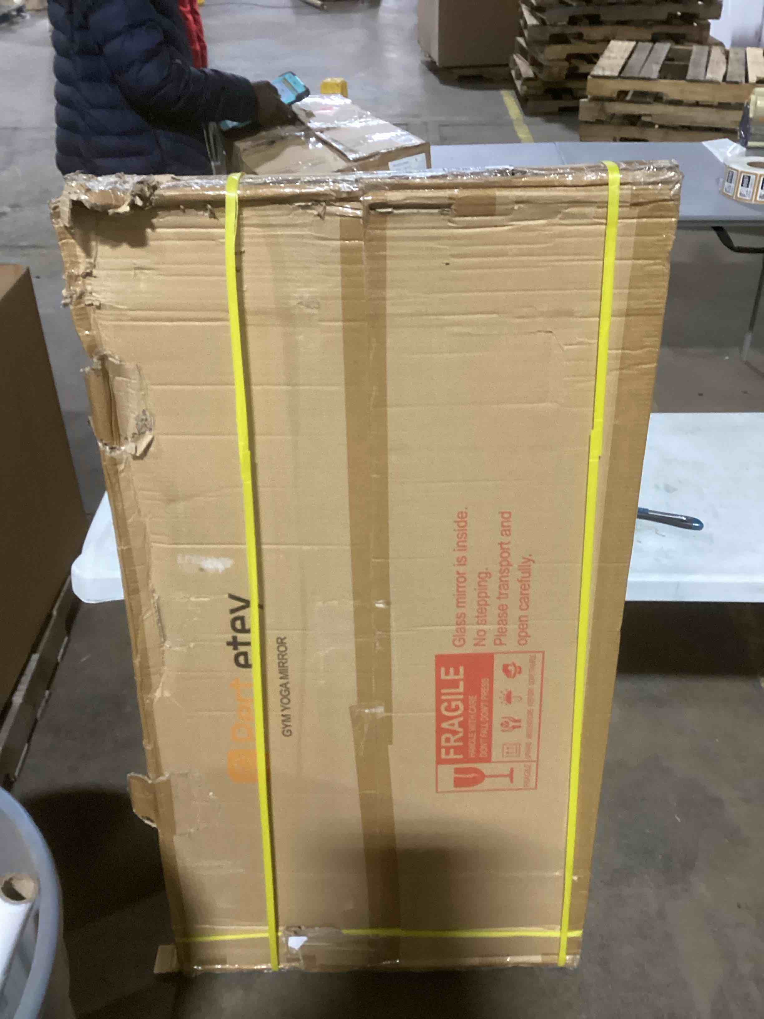 https://s3.amazonaws.com/lotting-images-prod/bidfta/BRN1686700_1736952344202.jpeg