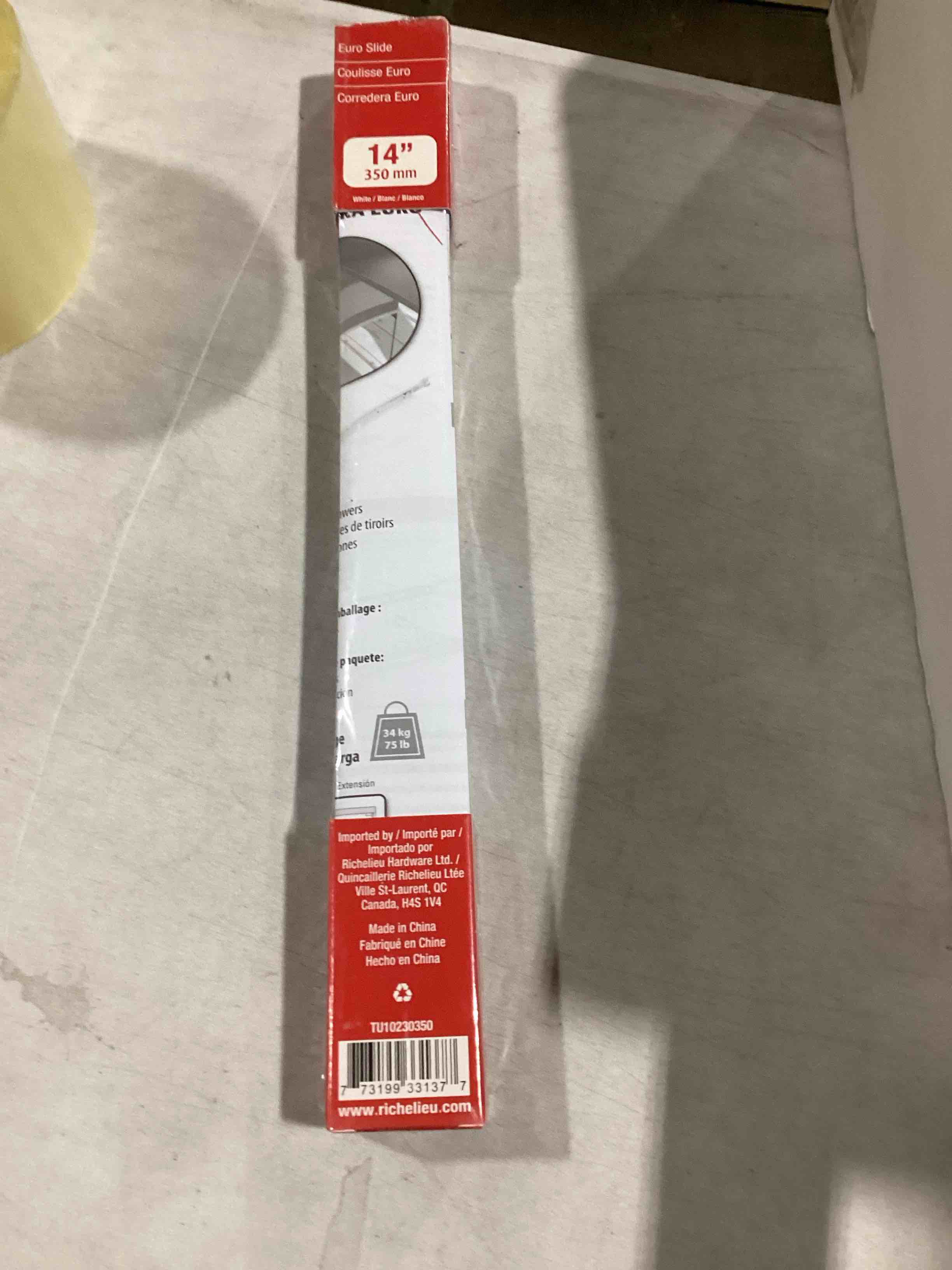 https://s3.amazonaws.com/lotting-images-prod/bidfta/BRN1687196_1734556568792.jpeg