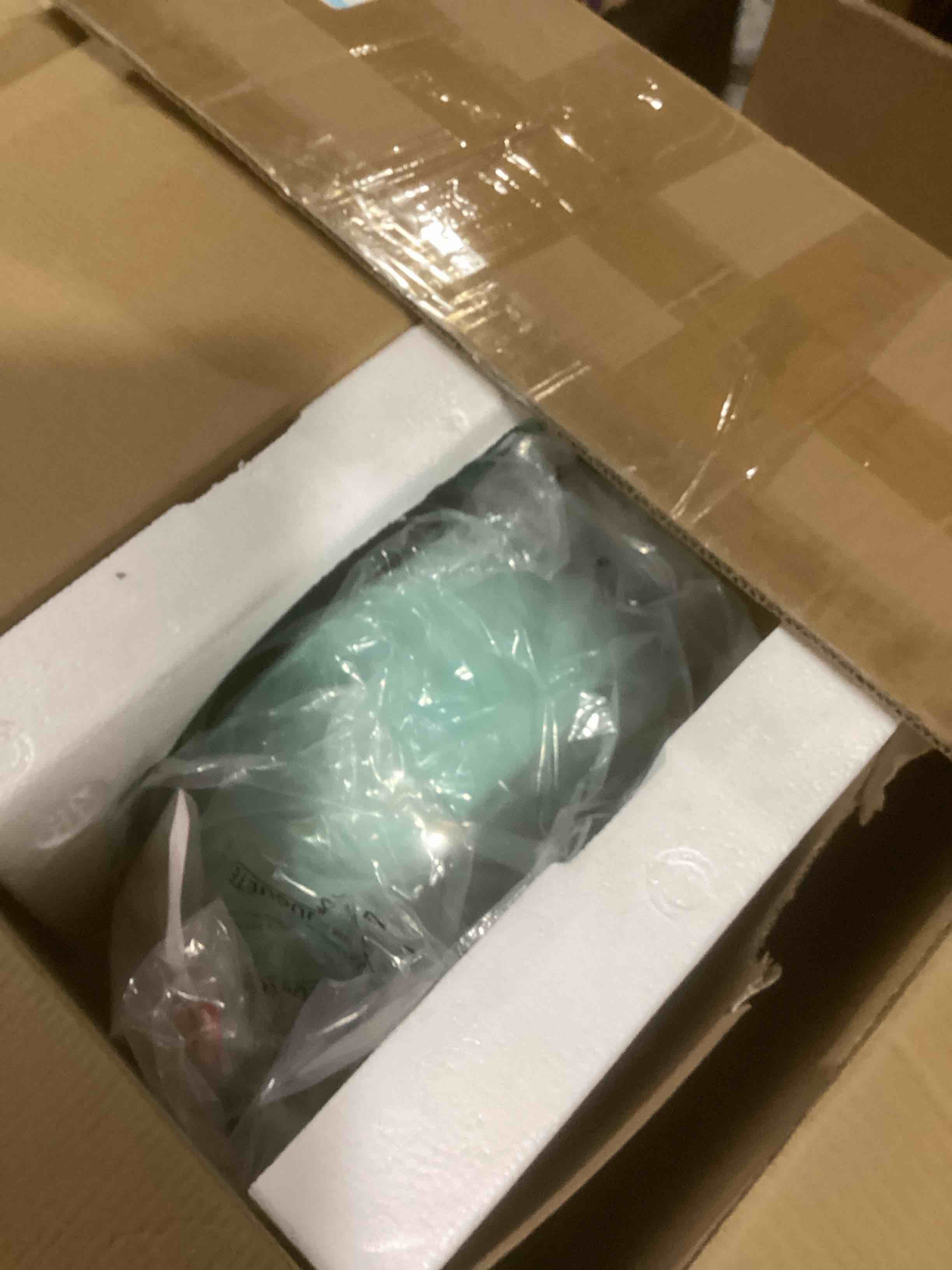 https://s3.amazonaws.com/lotting-images-prod/bidfta/BRN1689348_1738153094597.jpeg