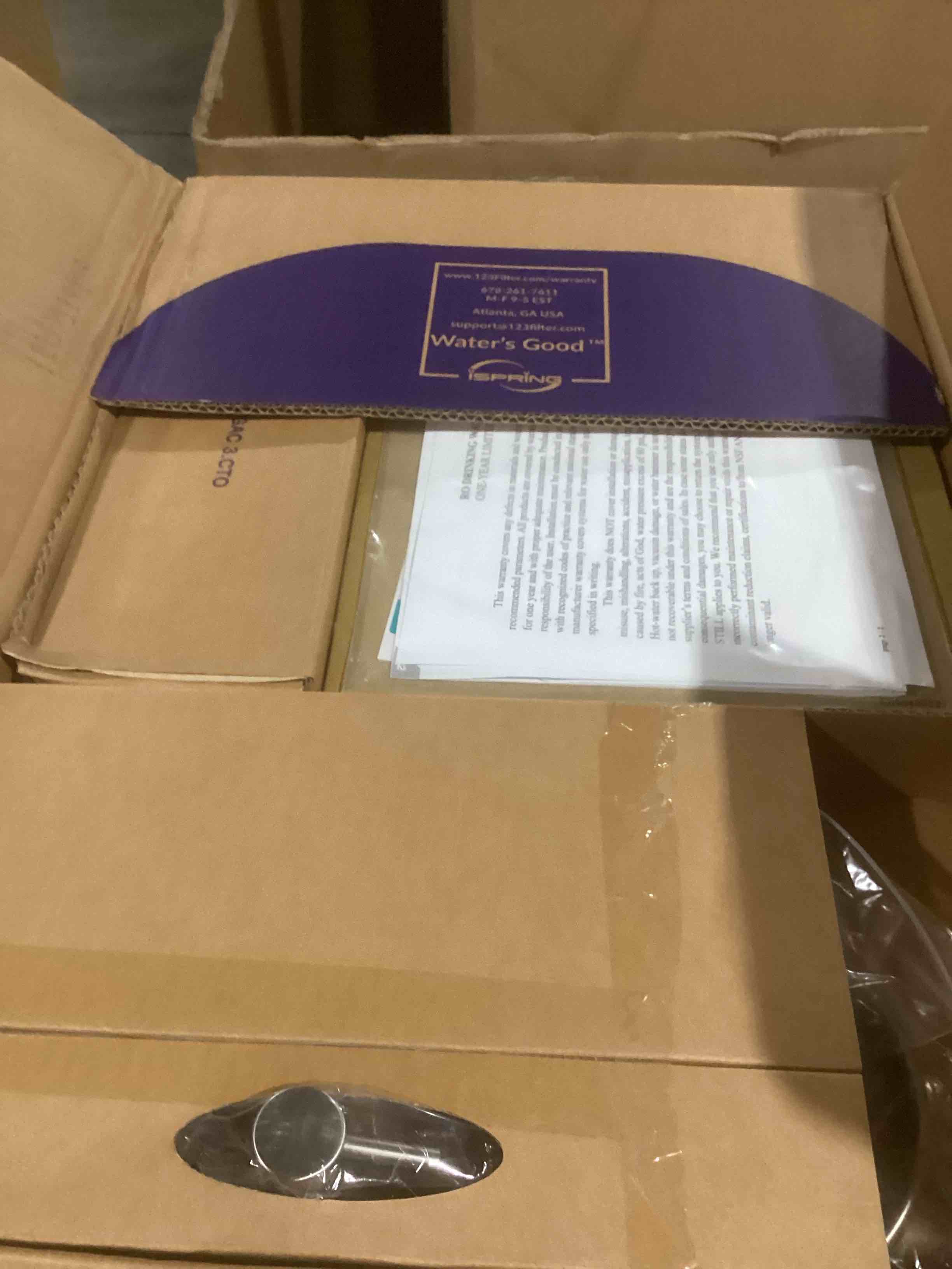 https://s3.amazonaws.com/lotting-images-prod/bidfta/BRN1689349_1738153244337.jpeg