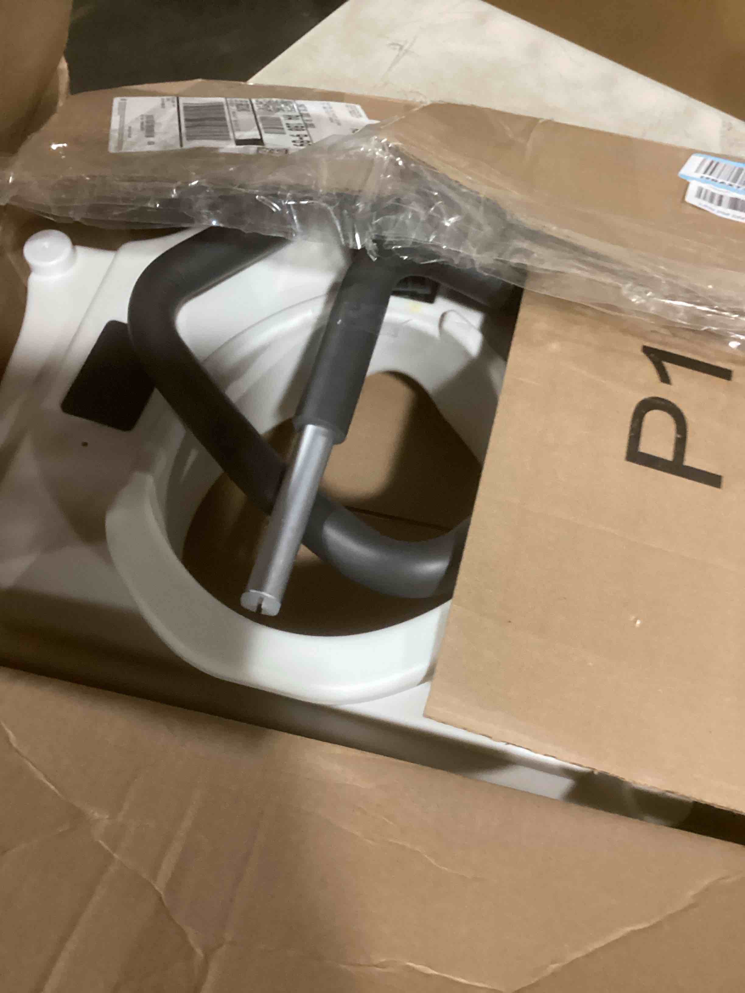 https://s3.amazonaws.com/lotting-images-prod/bidfta/BRN1689446_1738171434225.jpeg
