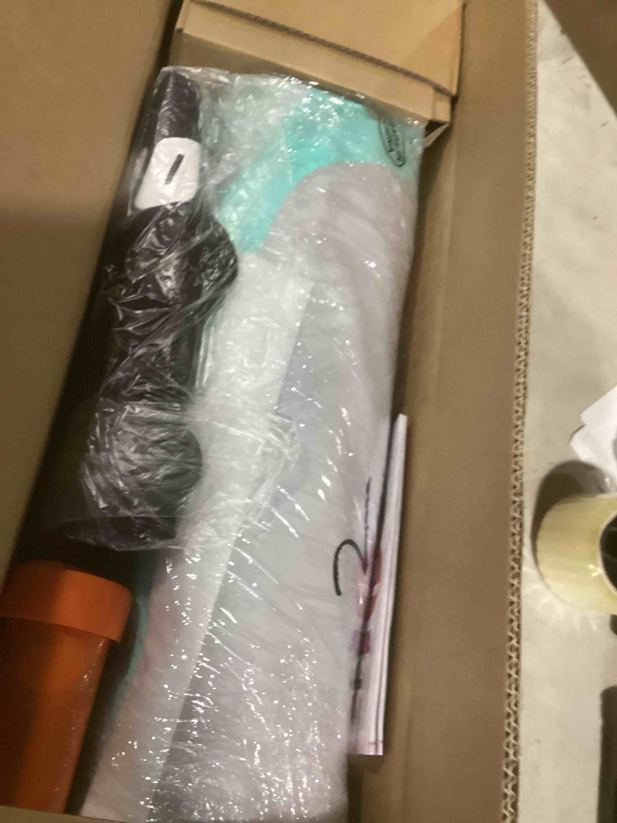 https://s3.amazonaws.com/lotting-images-prod/bidfta/BRN1689475_1738175113643.jpeg