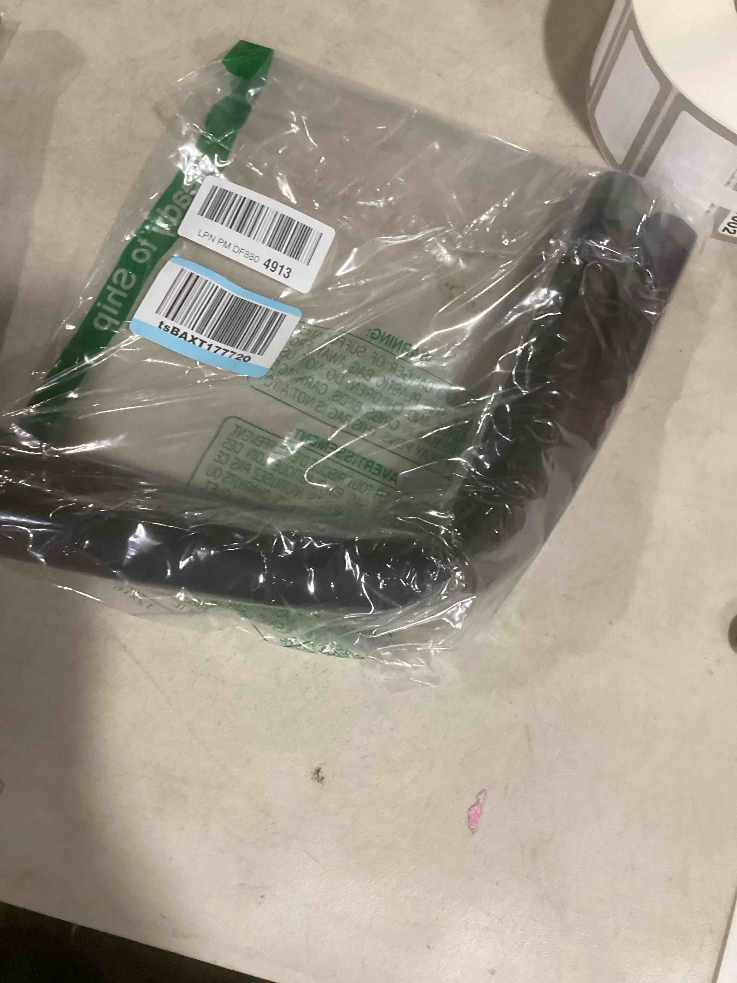 https://s3.amazonaws.com/lotting-images-prod/bidfta/BRN1689624_1738251179101.jpeg