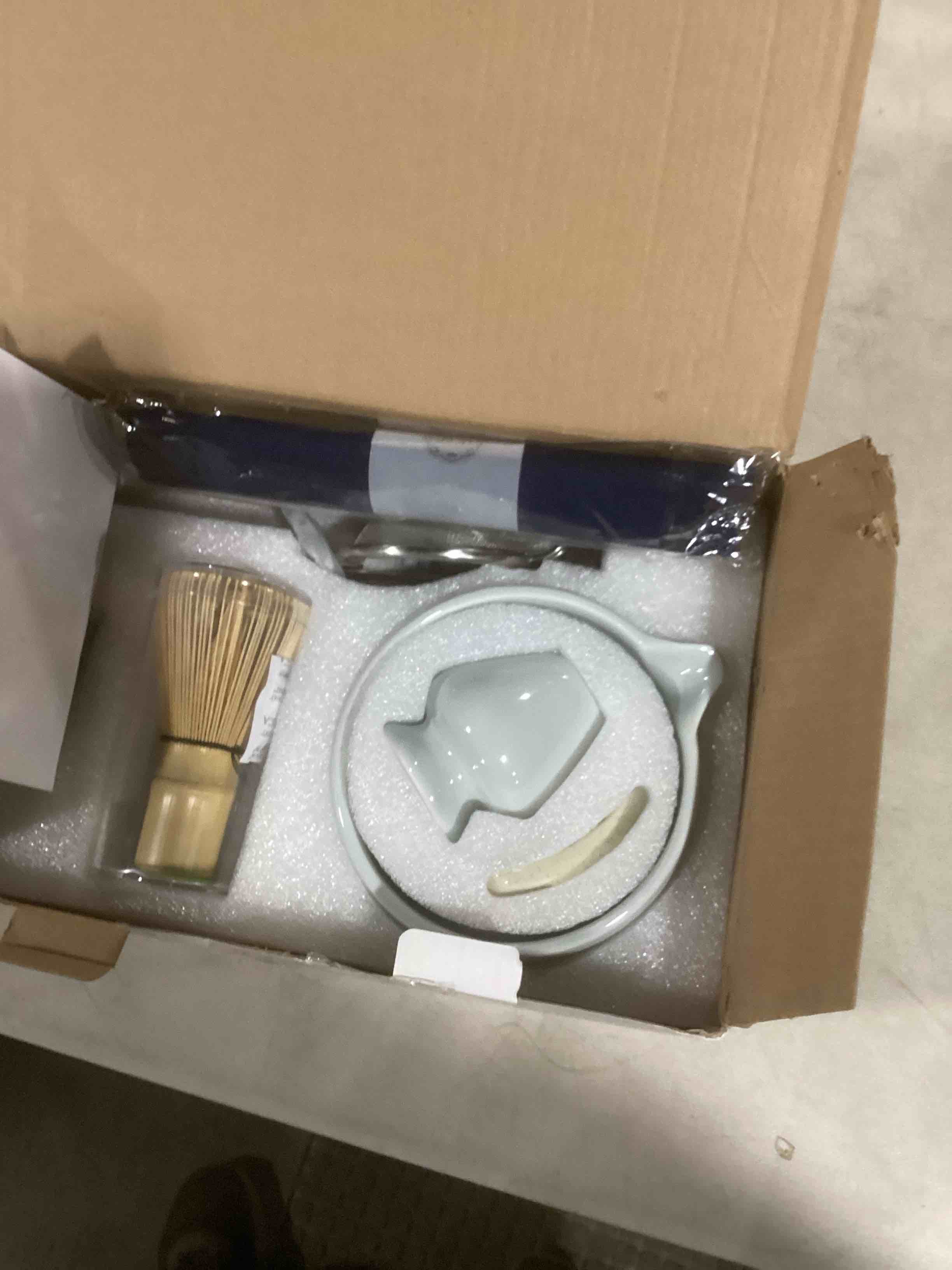 https://s3.amazonaws.com/lotting-images-prod/bidfta/BRN1689753_1738264253417.jpeg