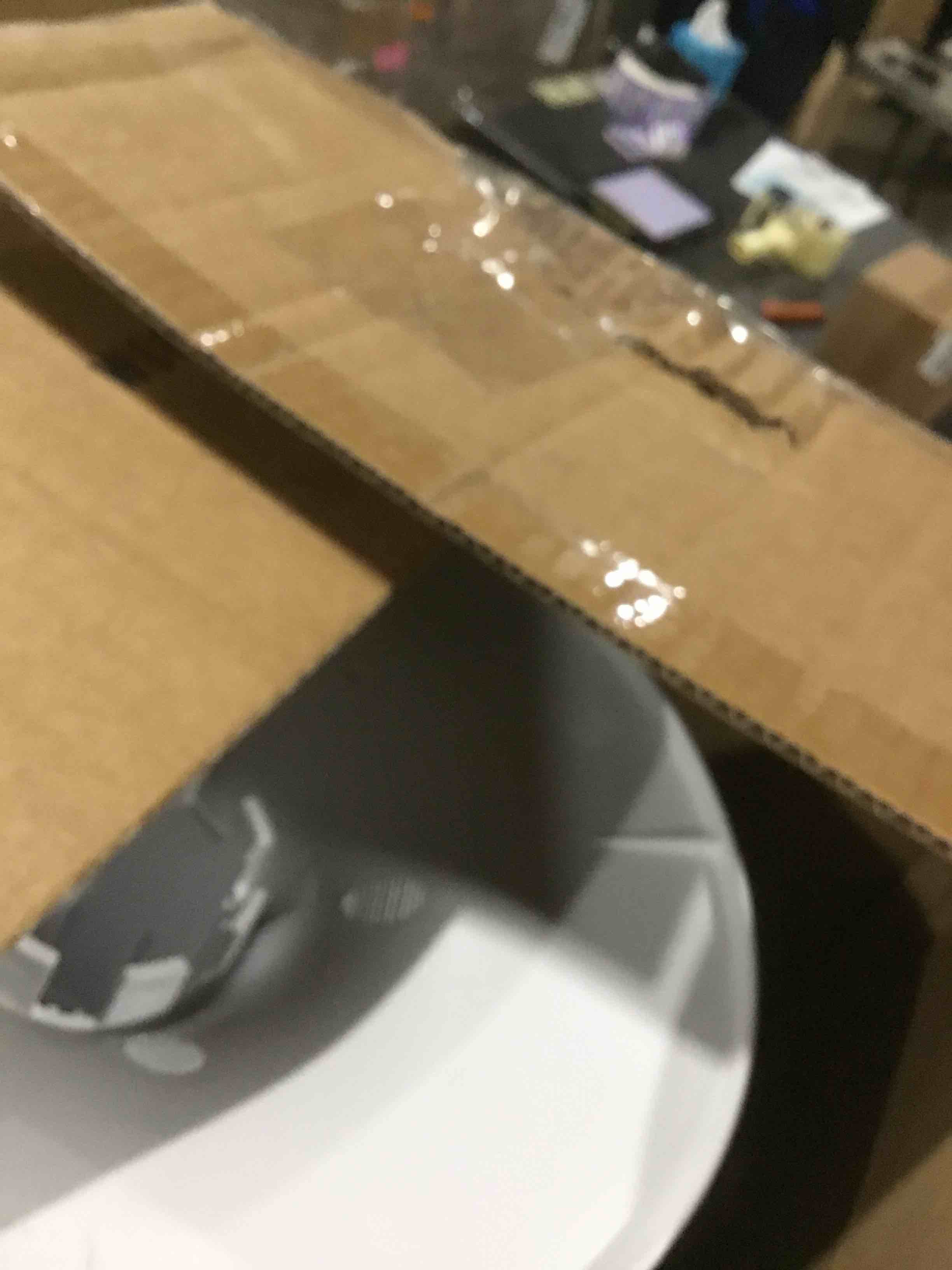 https://s3.amazonaws.com/lotting-images-prod/bidfta/BRN1692623_1738326078661.jpeg