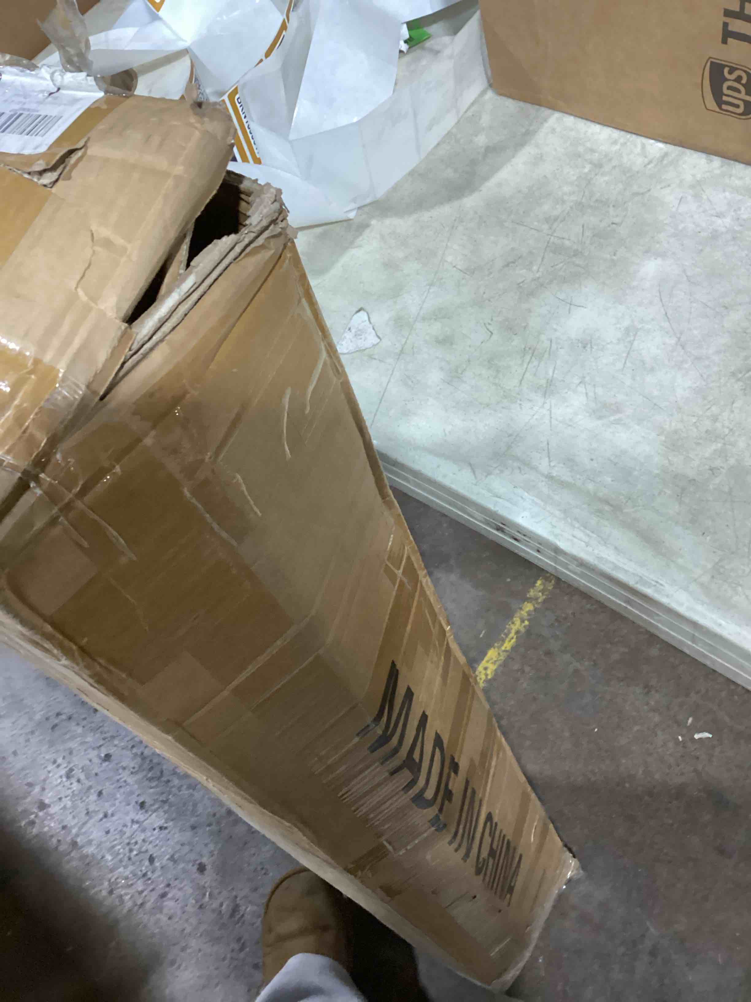 https://s3.amazonaws.com/lotting-images-prod/bidfta/BRN1693307_1736264619023.jpeg