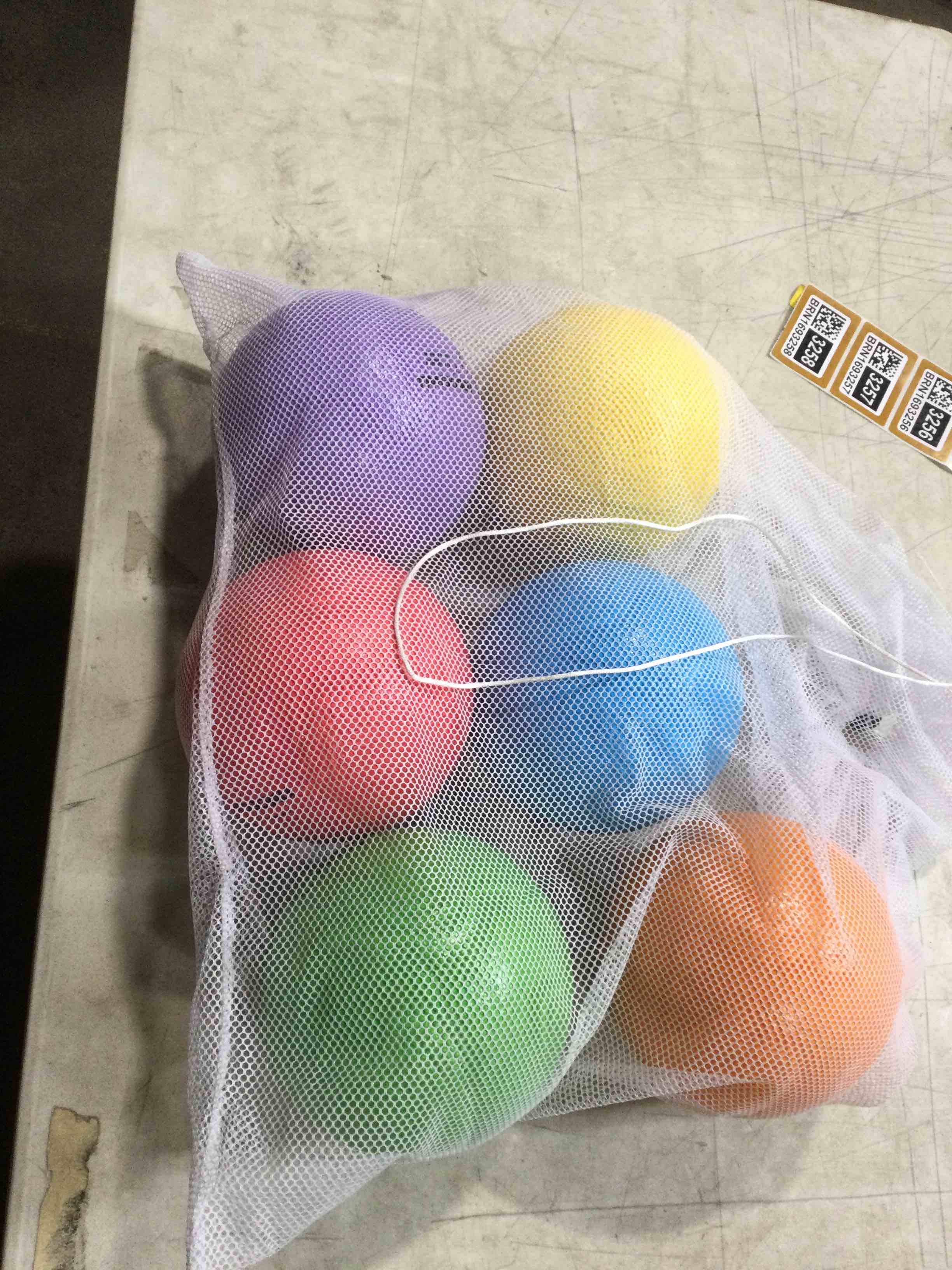 foam ball for pool 6ct