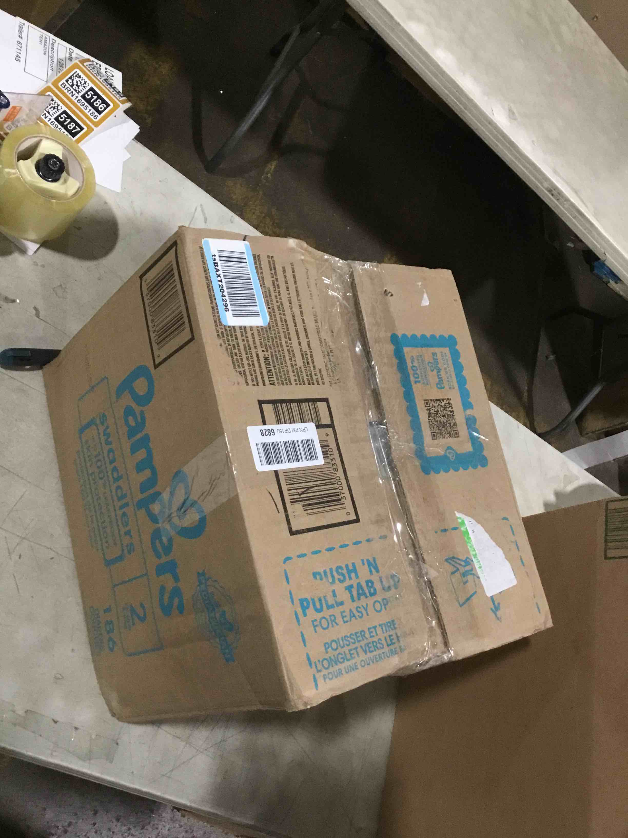 https://s3.amazonaws.com/lotting-images-prod/bidfta/BRN1695181_1738759331927.jpeg