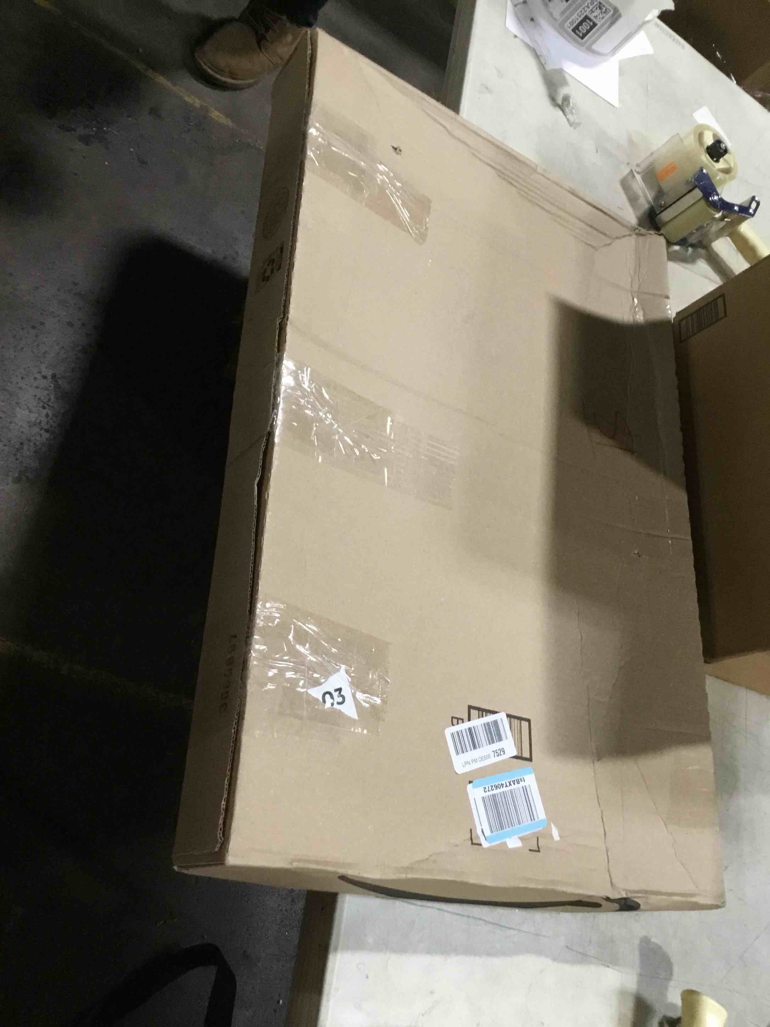 https://s3.amazonaws.com/lotting-images-prod/bidfta/BRN1695267_1738775085910.jpeg