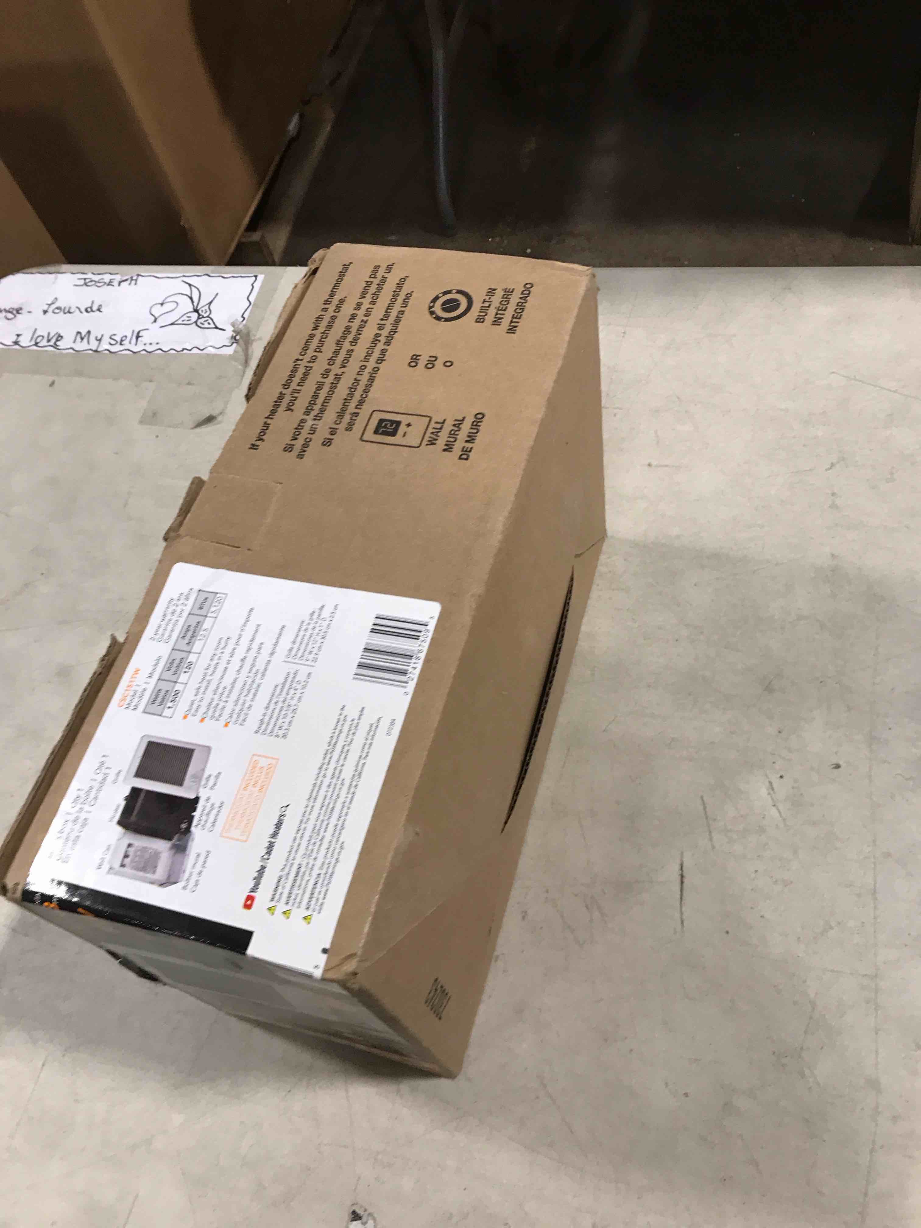 https://s3.amazonaws.com/lotting-images-prod/bidfta/BRN1695823_1739283901193.jpeg