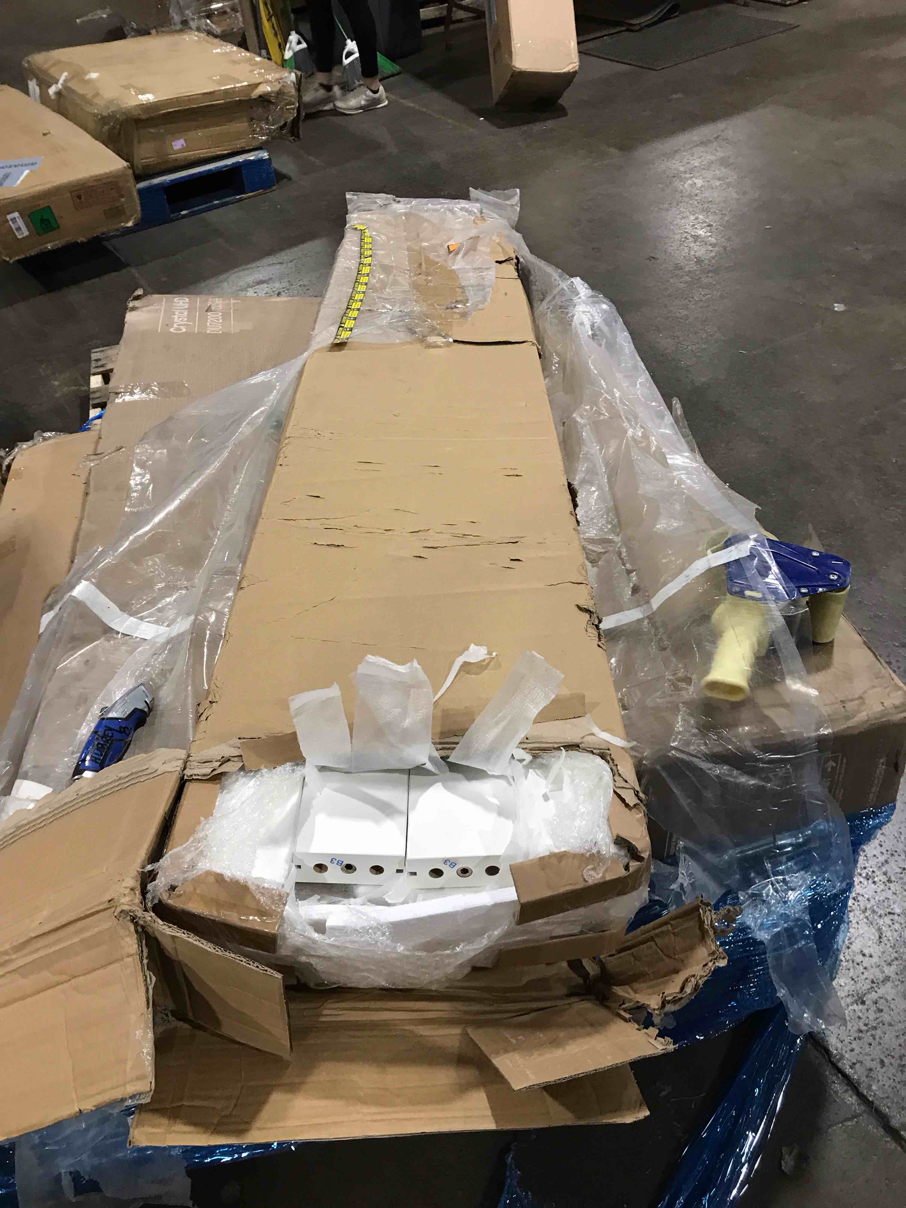 https://s3.amazonaws.com/lotting-images-prod/bidfta/BRN1695993_1740745506688.jpeg