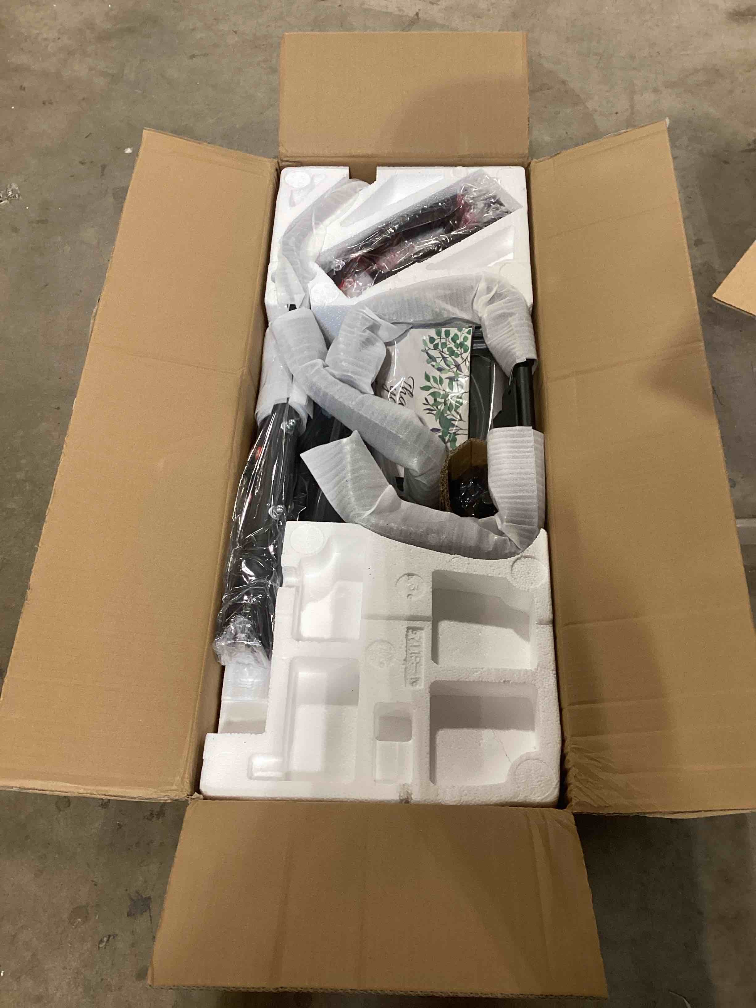 https://s3.amazonaws.com/lotting-images-prod/bidfta/BRN1720578_1744037383954.jpeg