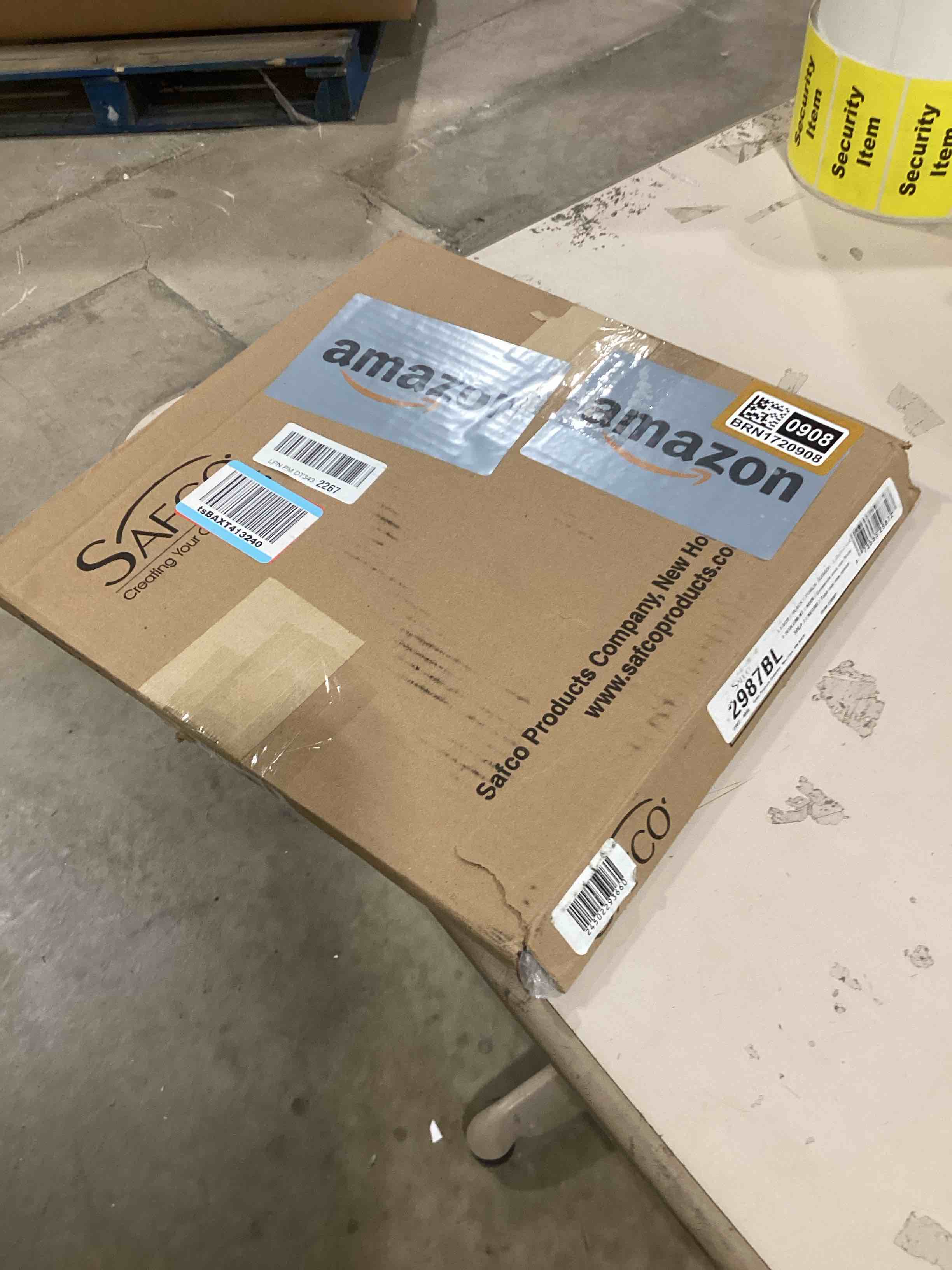 https://s3.amazonaws.com/lotting-images-prod/bidfta/BRN1720908_1744312816738.jpeg