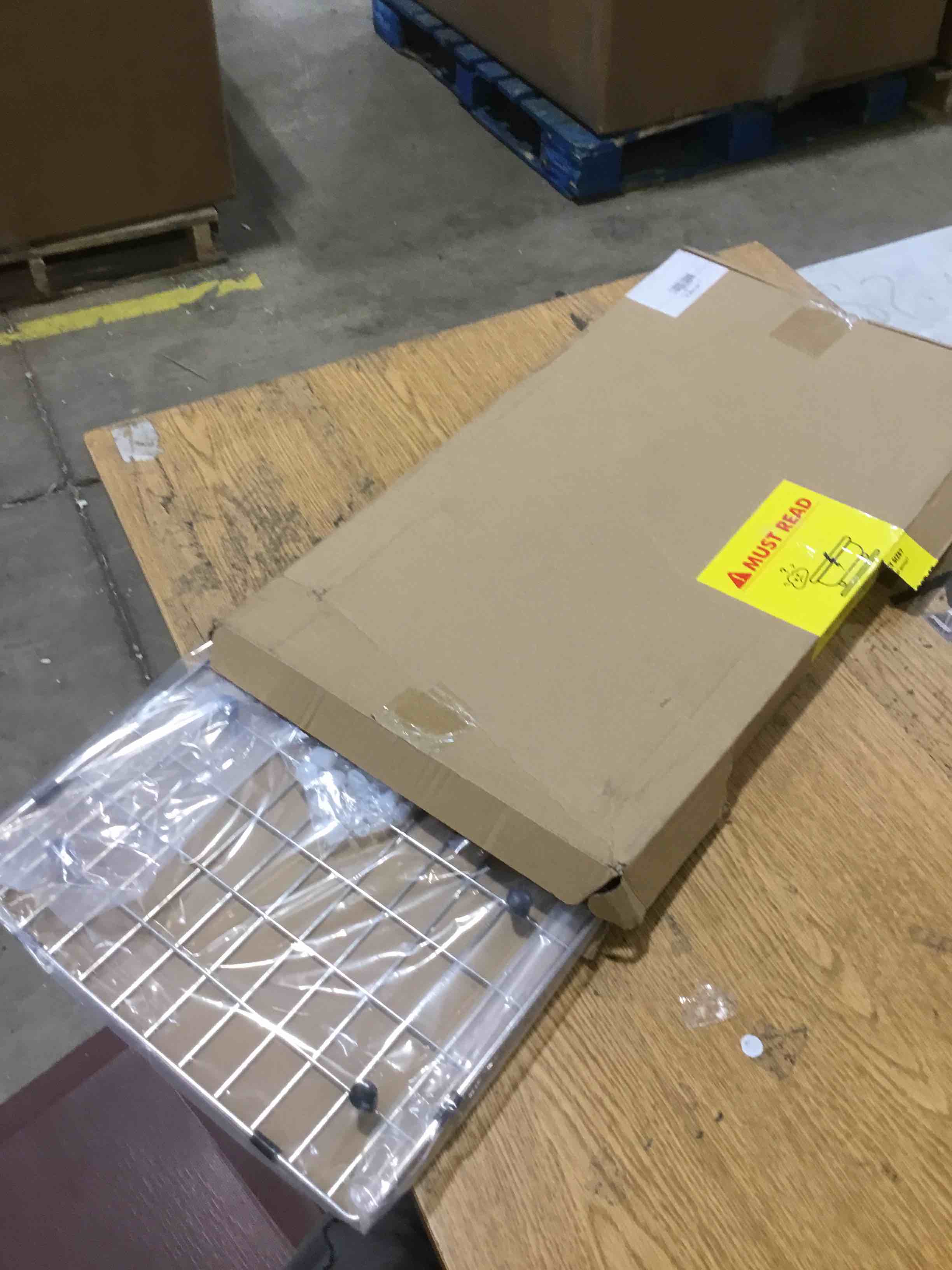 https://s3.amazonaws.com/lotting-images-prod/bidfta/BRN1721370_1744826398207.jpeg