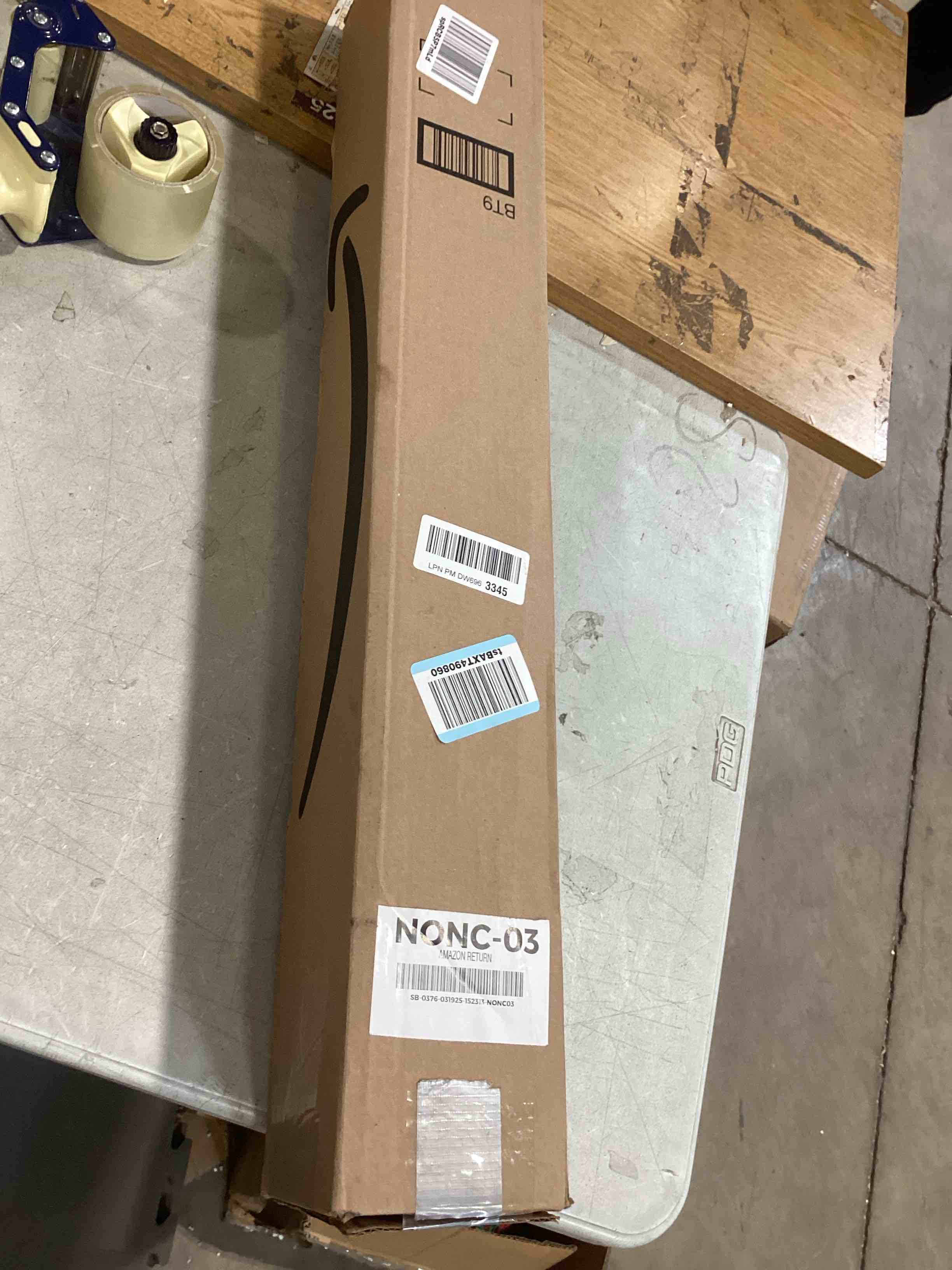 https://s3.amazonaws.com/lotting-images-prod/bidfta/BRN1722041_1745339950592.jpeg