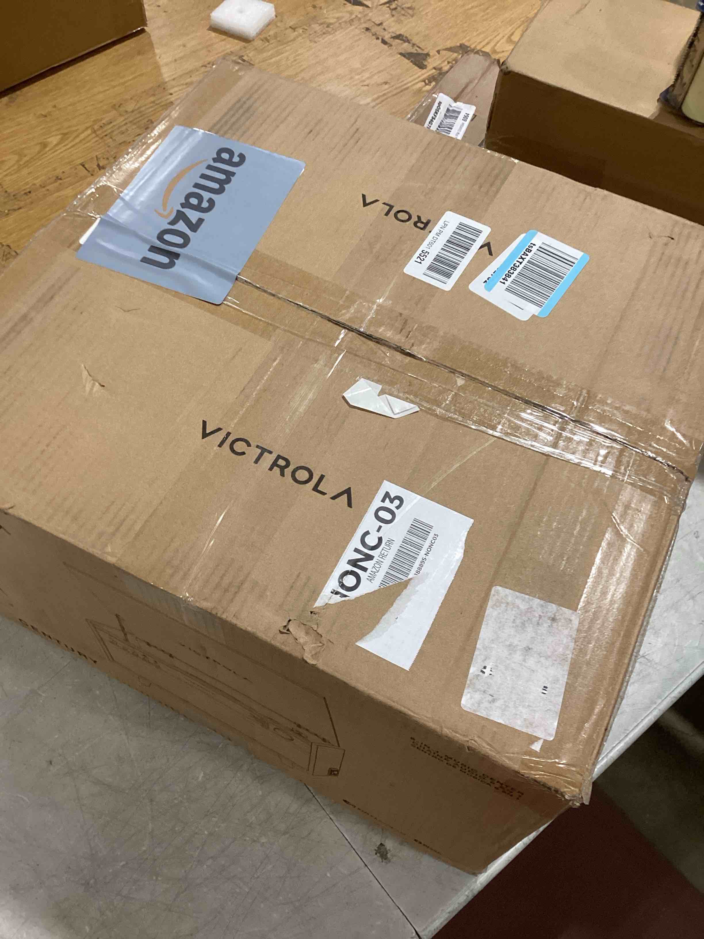 https://s3.amazonaws.com/lotting-images-prod/bidfta/BRN1722149_1745408535626.jpeg