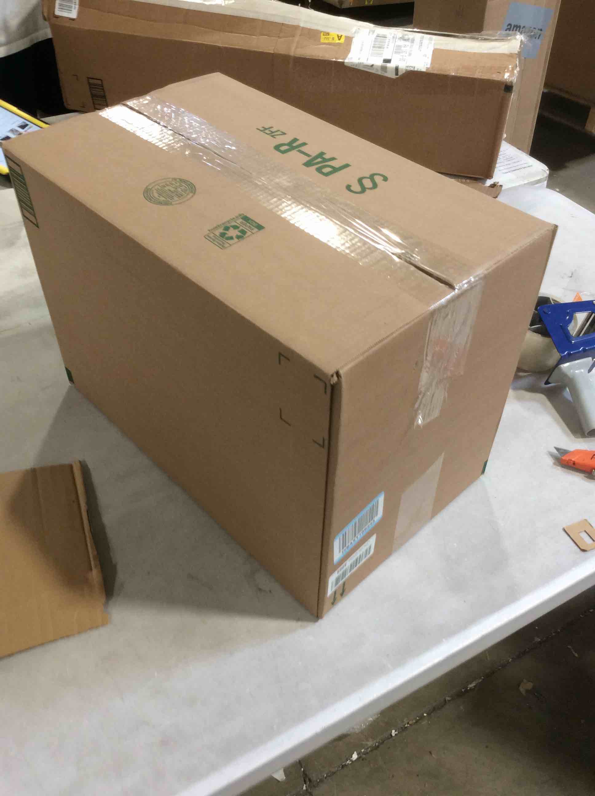 https://s3.amazonaws.com/lotting-images-prod/bidfta/BRN1724429_1745850321839.jpeg