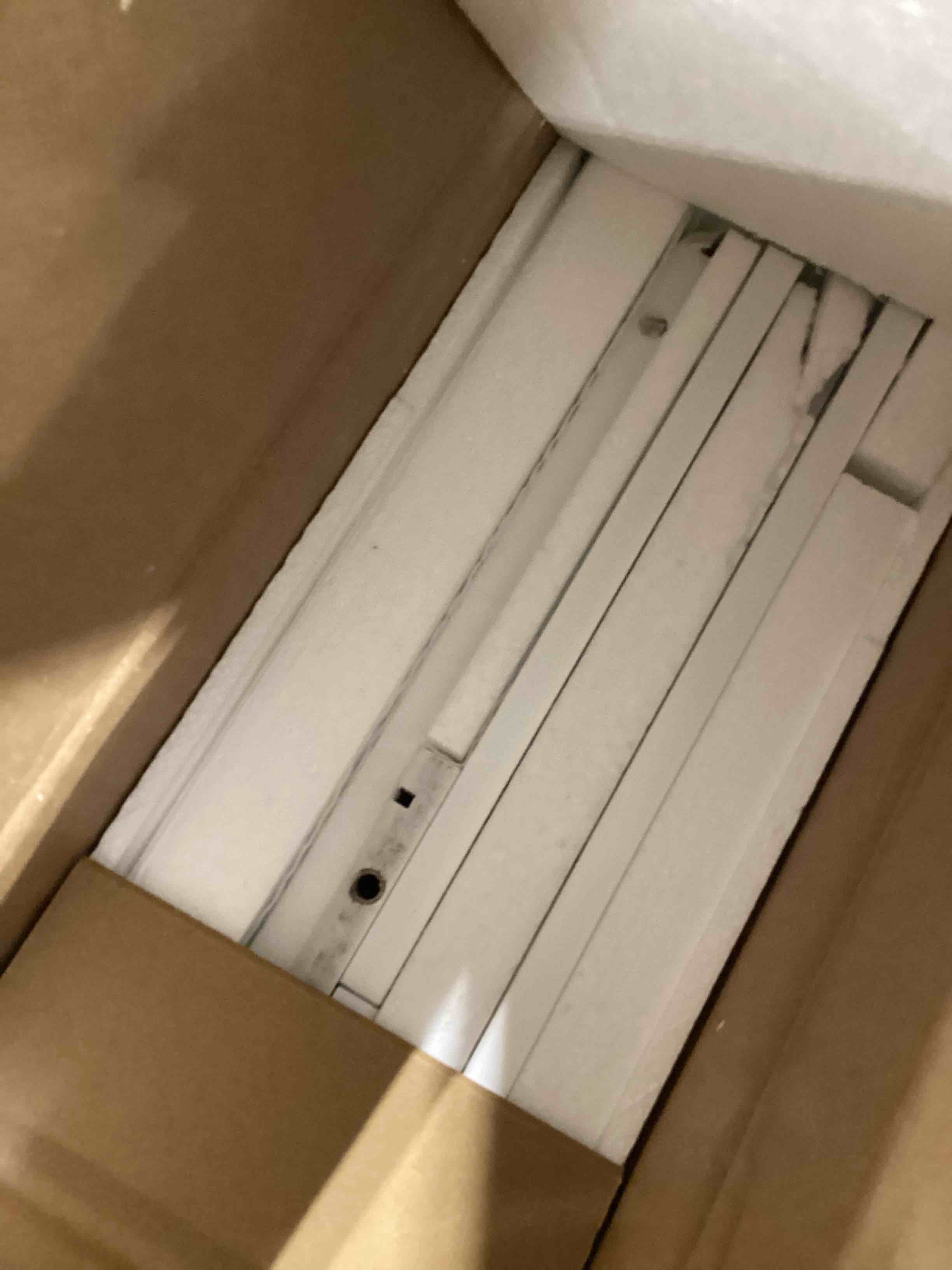 https://s3.amazonaws.com/lotting-images-prod/bidfta/BRN1724585_1745861550981.jpeg