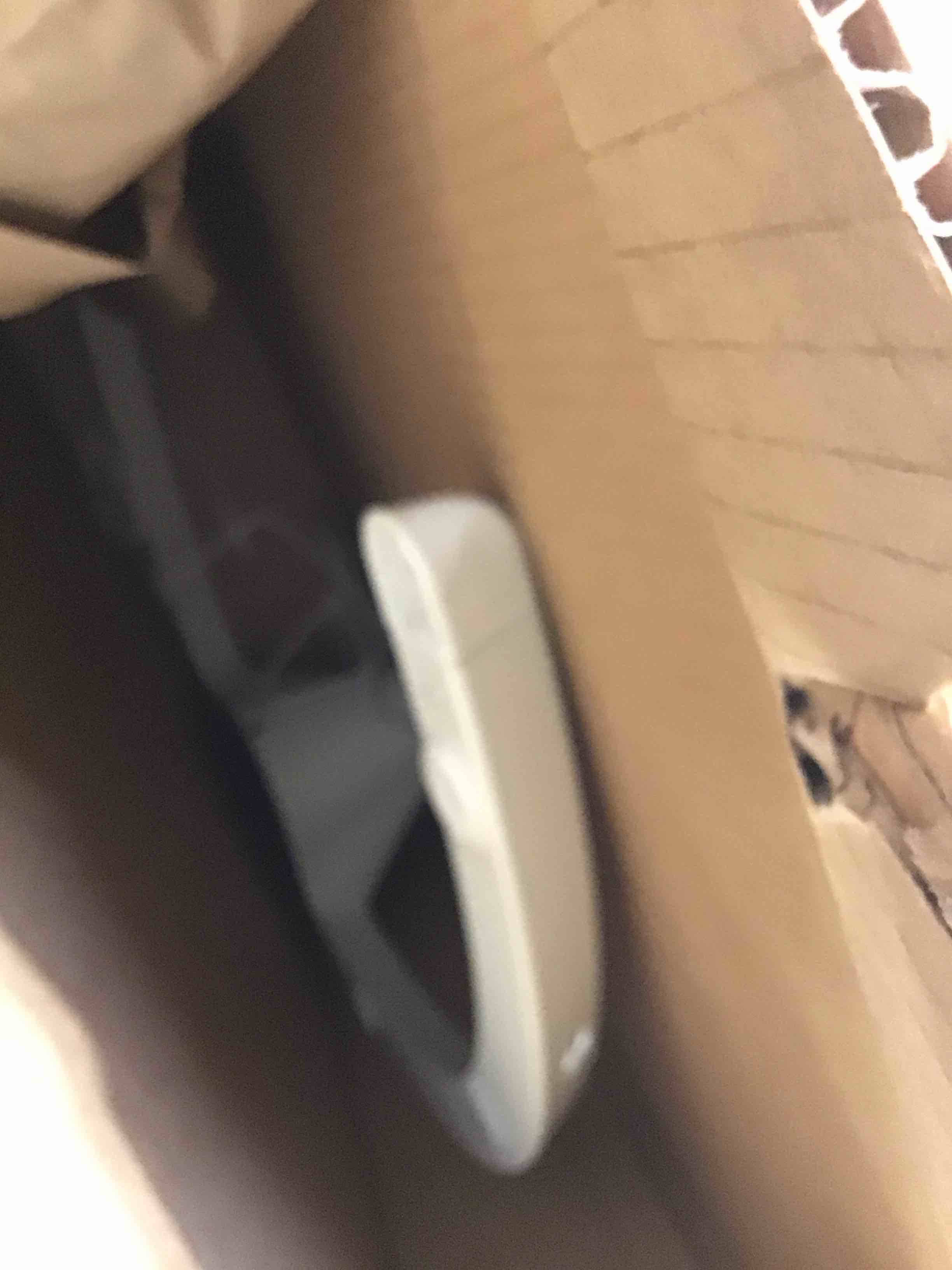 https://s3.amazonaws.com/lotting-images-prod/bidfta/BRN1725826_1746551572433.jpeg