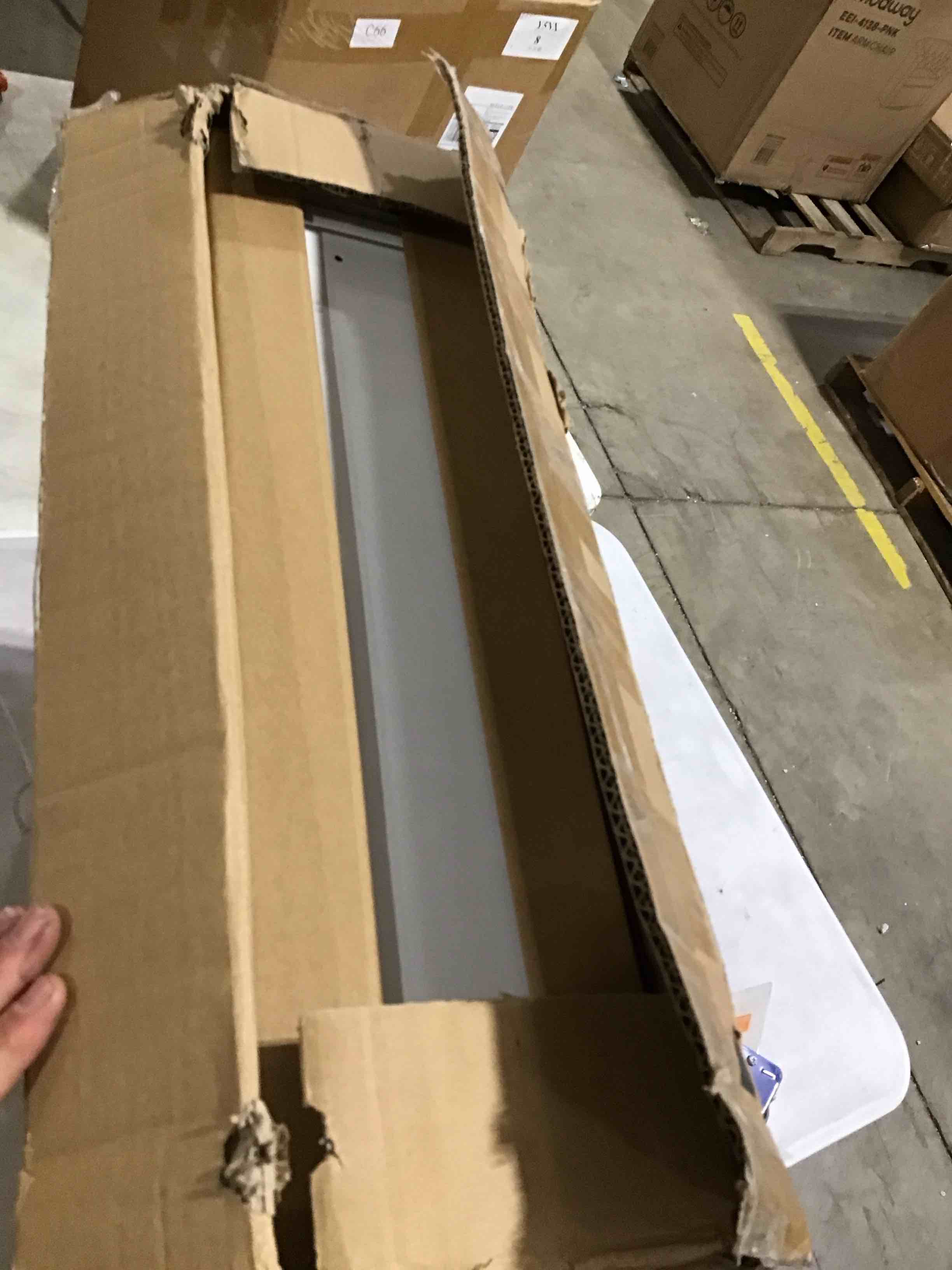 https://s3.amazonaws.com/lotting-images-prod/bidfta/BRN1725889_1746621830374.jpeg