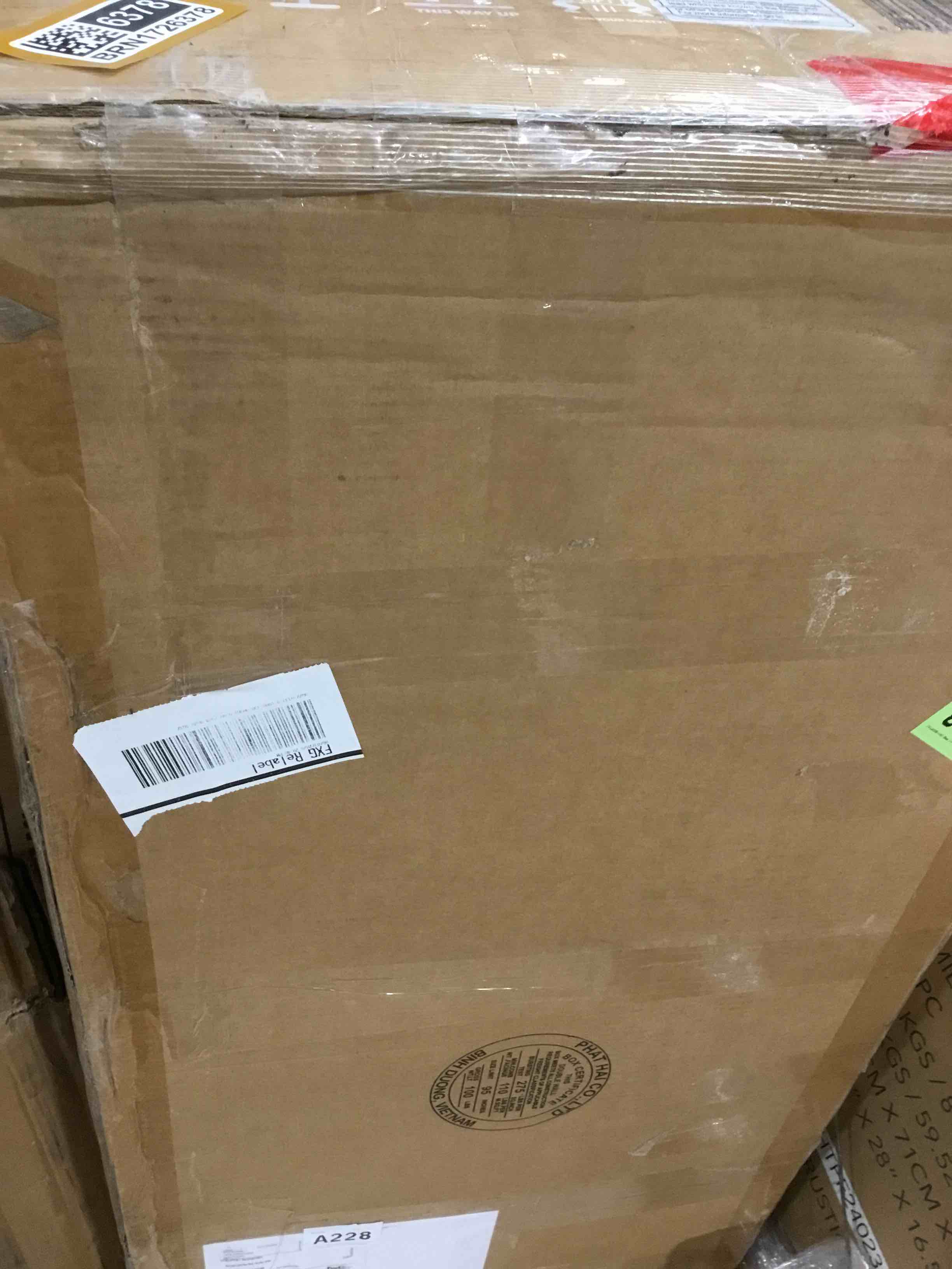 https://s3.amazonaws.com/lotting-images-prod/bidfta/BRN1726378_1751568620863.jpeg