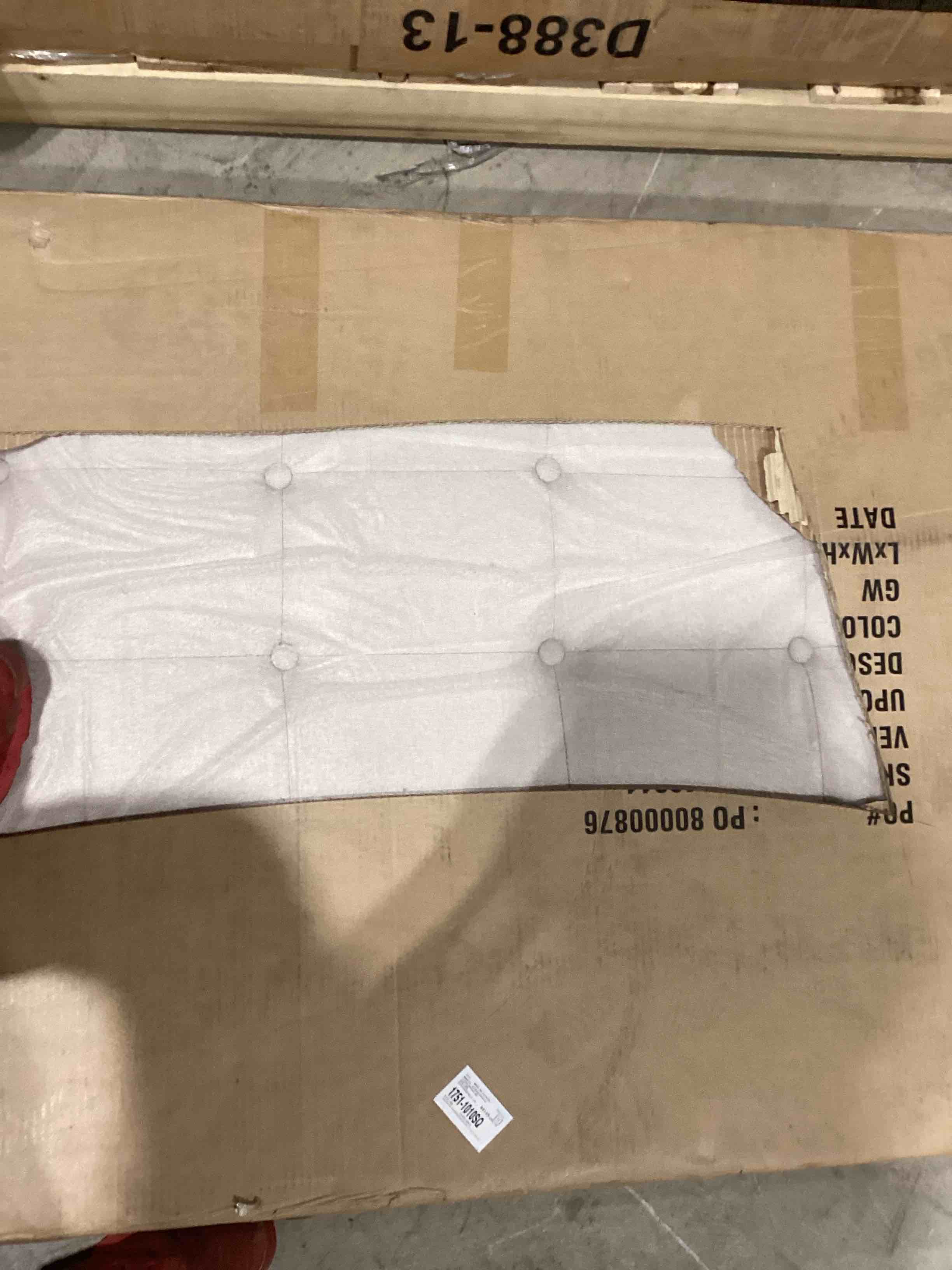 https://s3.amazonaws.com/lotting-images-prod/bidfta/BRN1727527_1752670406561.jpeg