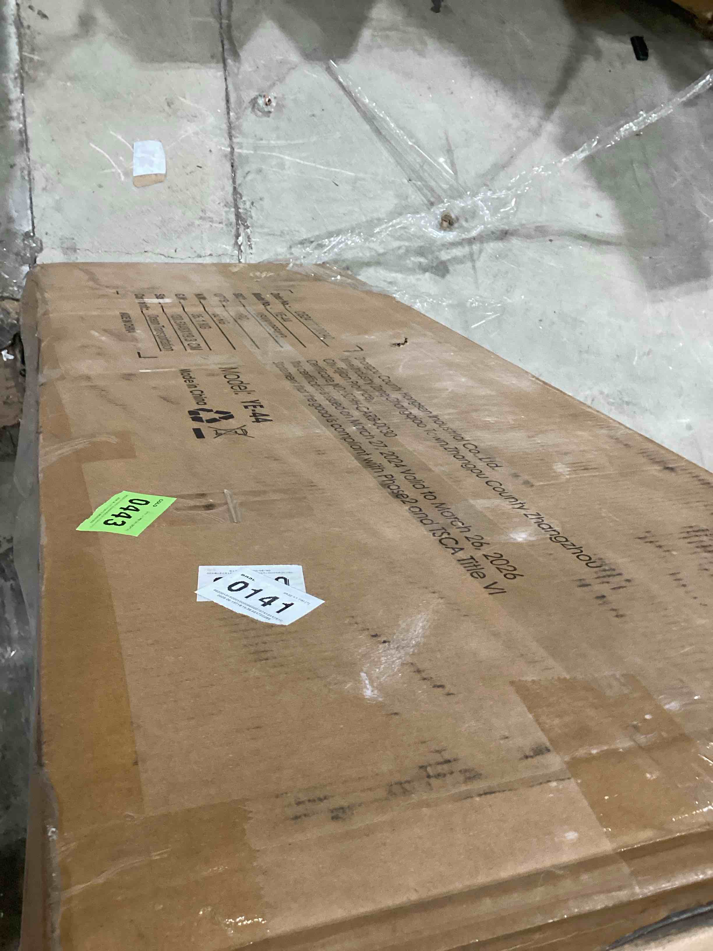https://s3.amazonaws.com/lotting-images-prod/bidfta/BRN1727675_1752759340160.jpeg