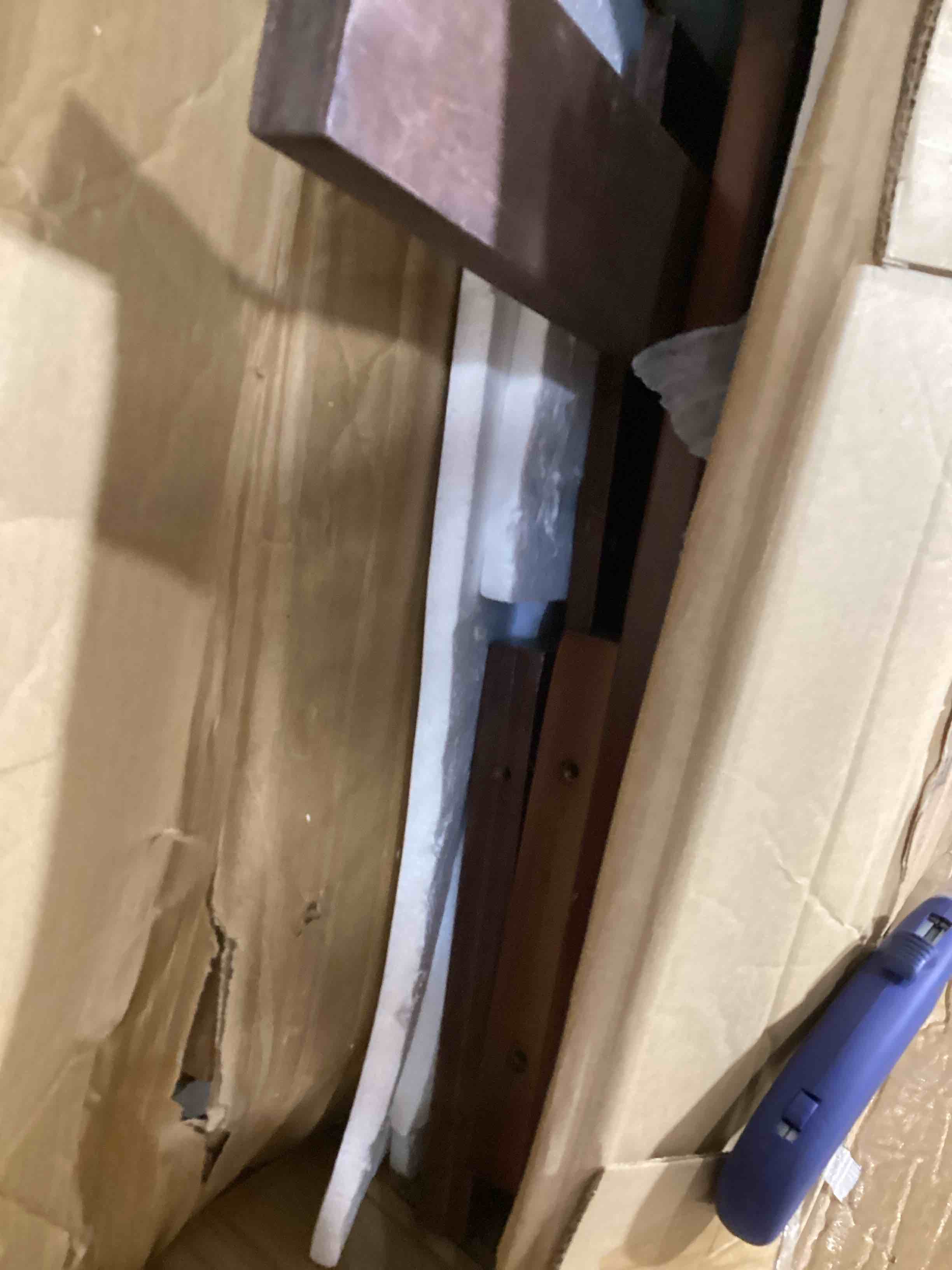 https://s3.amazonaws.com/lotting-images-prod/bidfta/BRN1727676_1752757053903.jpeg