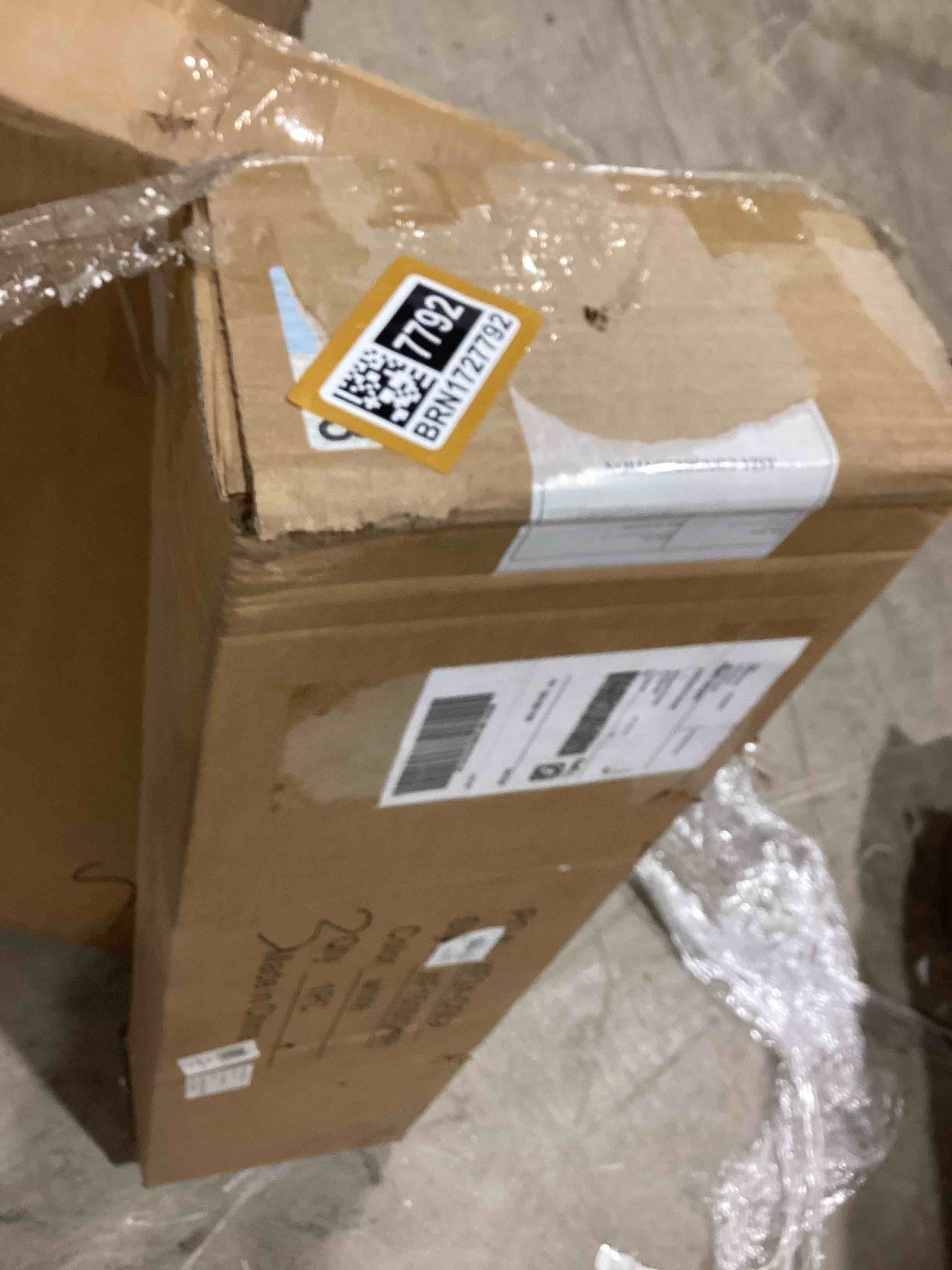https://s3.amazonaws.com/lotting-images-prod/bidfta/BRN1727792_1752841958216.jpeg