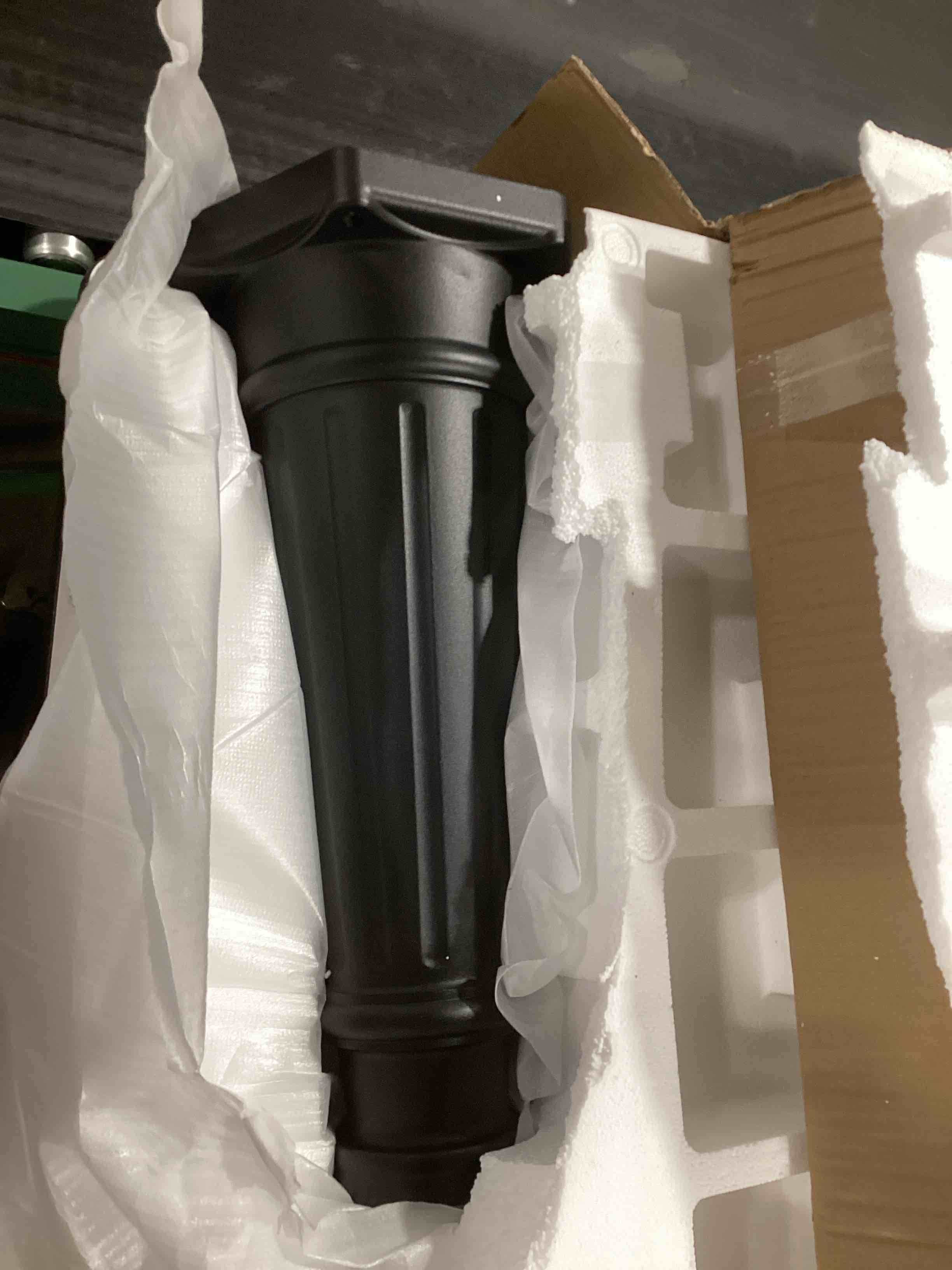 Birdcage Outdoor Lamp Post 