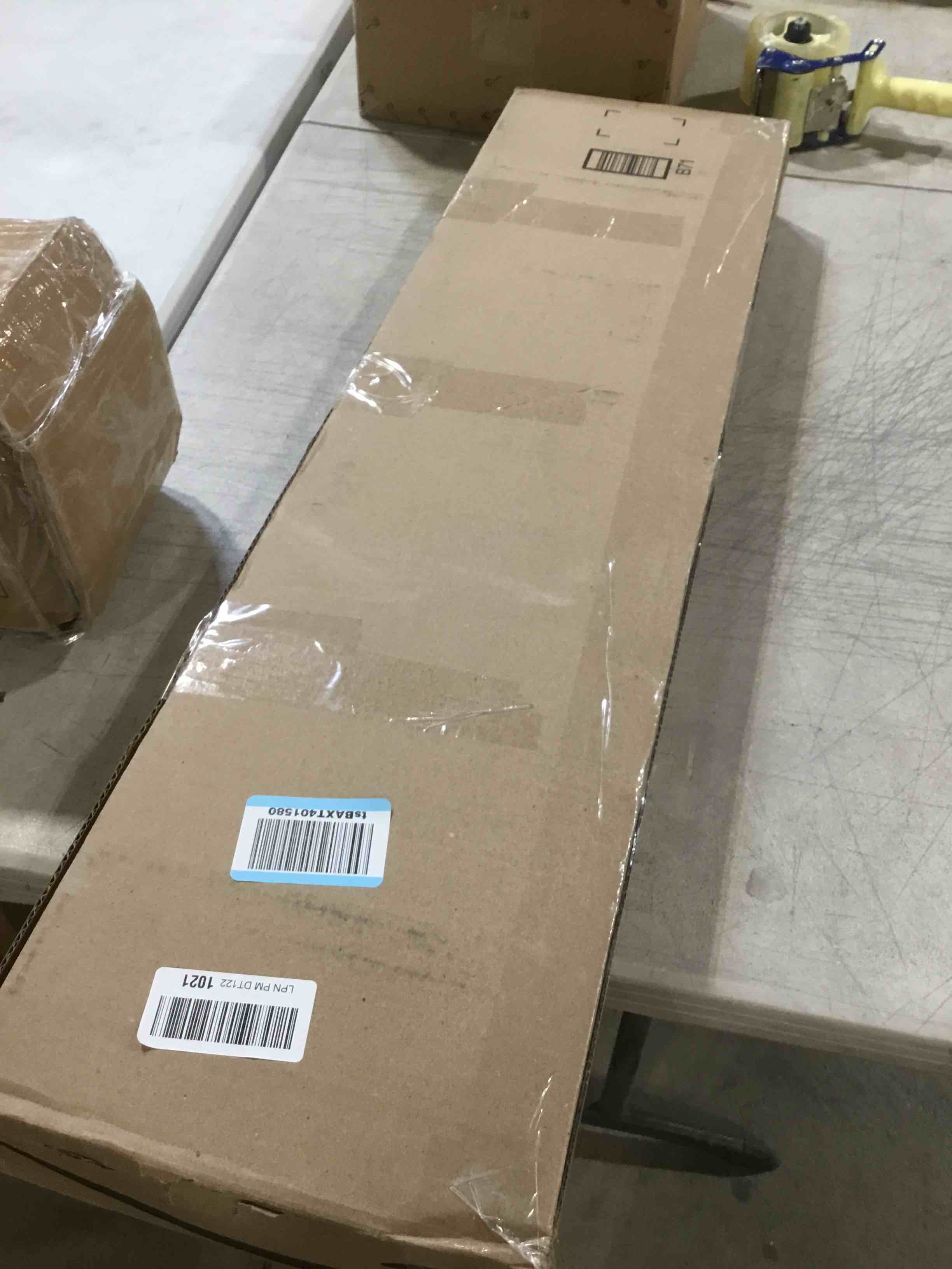 https://s3.amazonaws.com/lotting-images-prod/bidfta/BRN1733502_1745502078561.jpeg