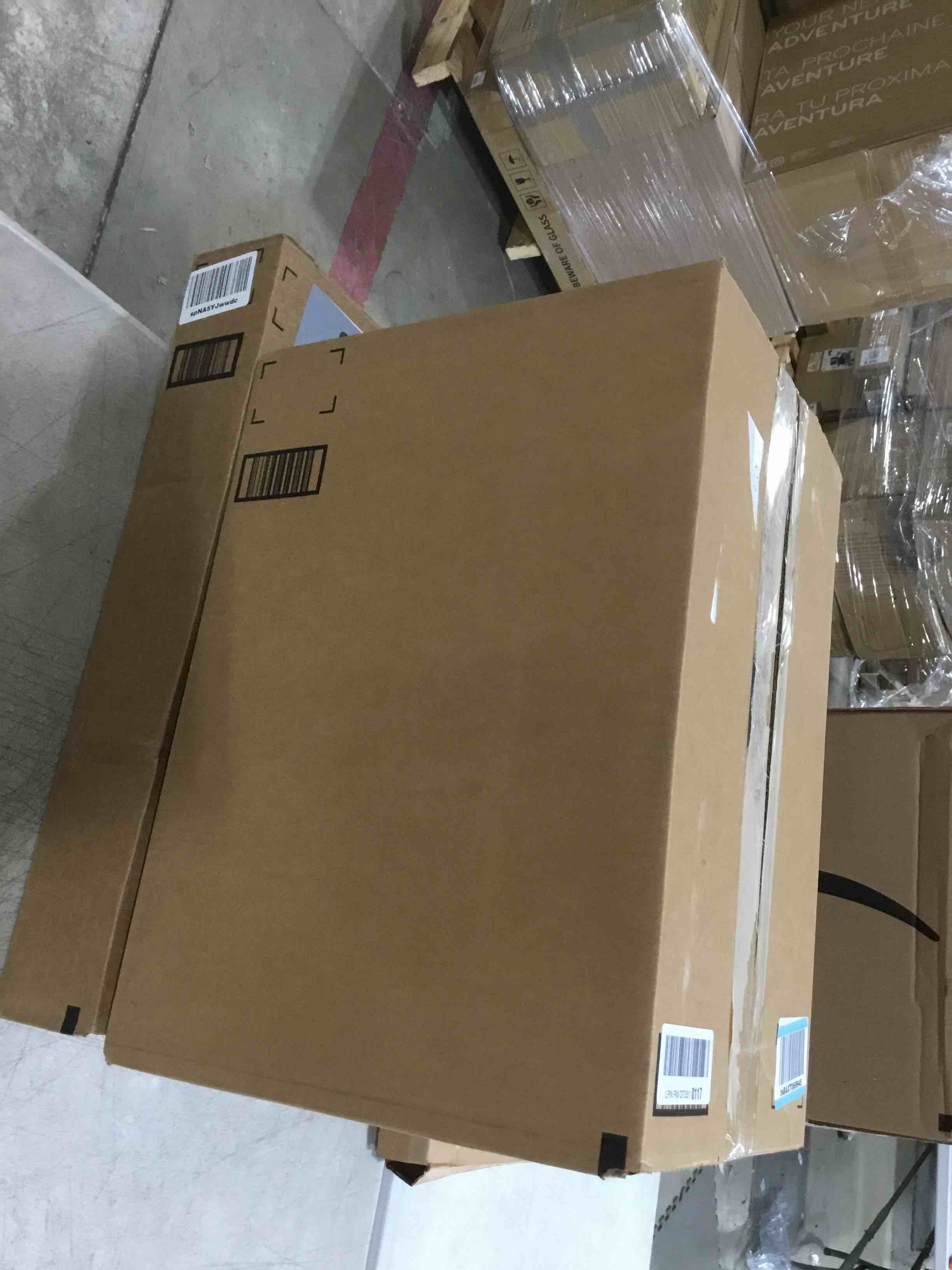 https://s3.amazonaws.com/lotting-images-prod/bidfta/BRN1733505_1745503083501.jpeg