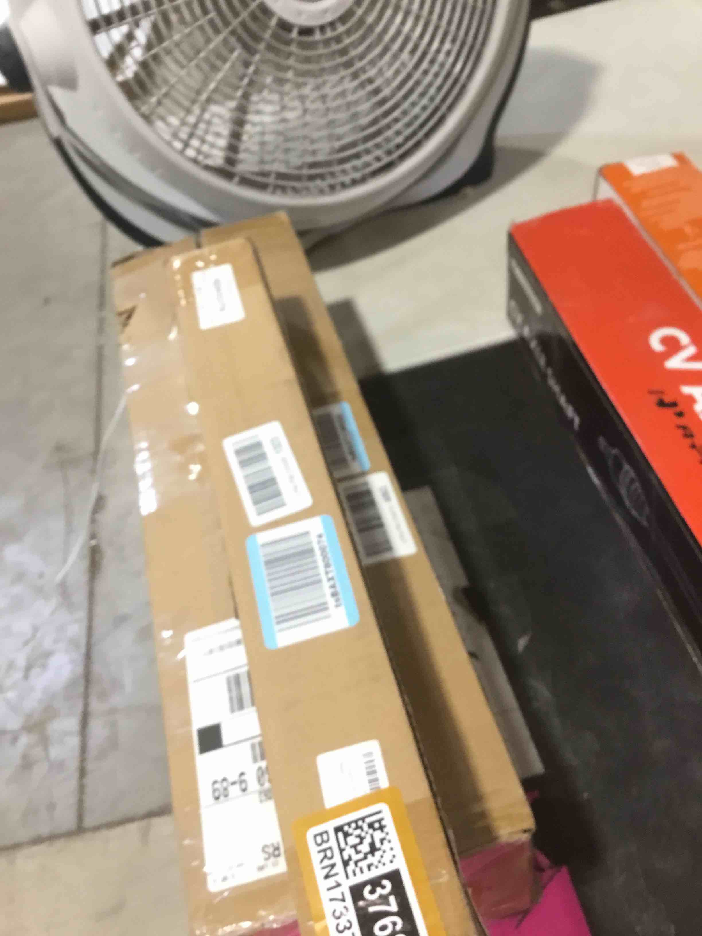 https://s3.amazonaws.com/lotting-images-prod/bidfta/BRN1733768_1746024886737.jpeg