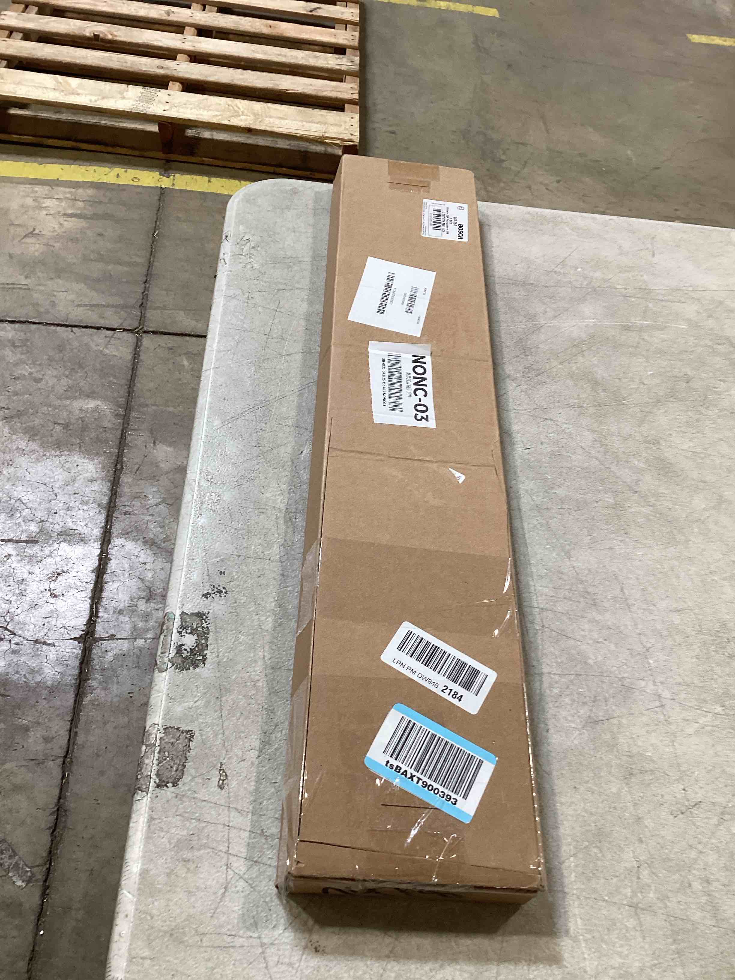 https://s3.amazonaws.com/lotting-images-prod/bidfta/BRN1734893_1747330718404.jpeg