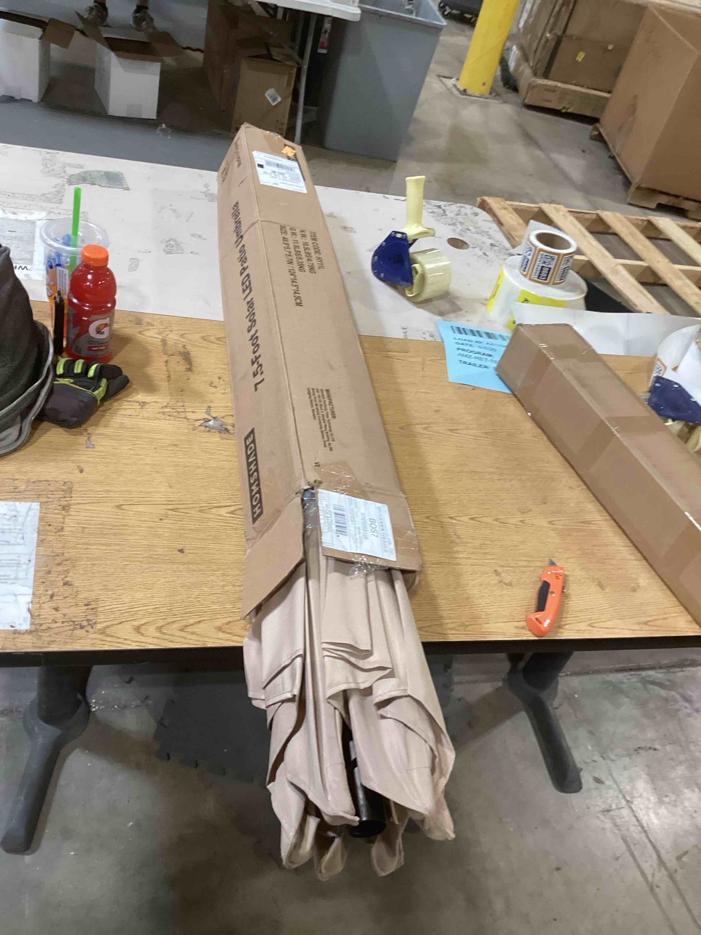 https://s3.amazonaws.com/lotting-images-prod/bidfta/BRN1735724_1746819500974.jpeg