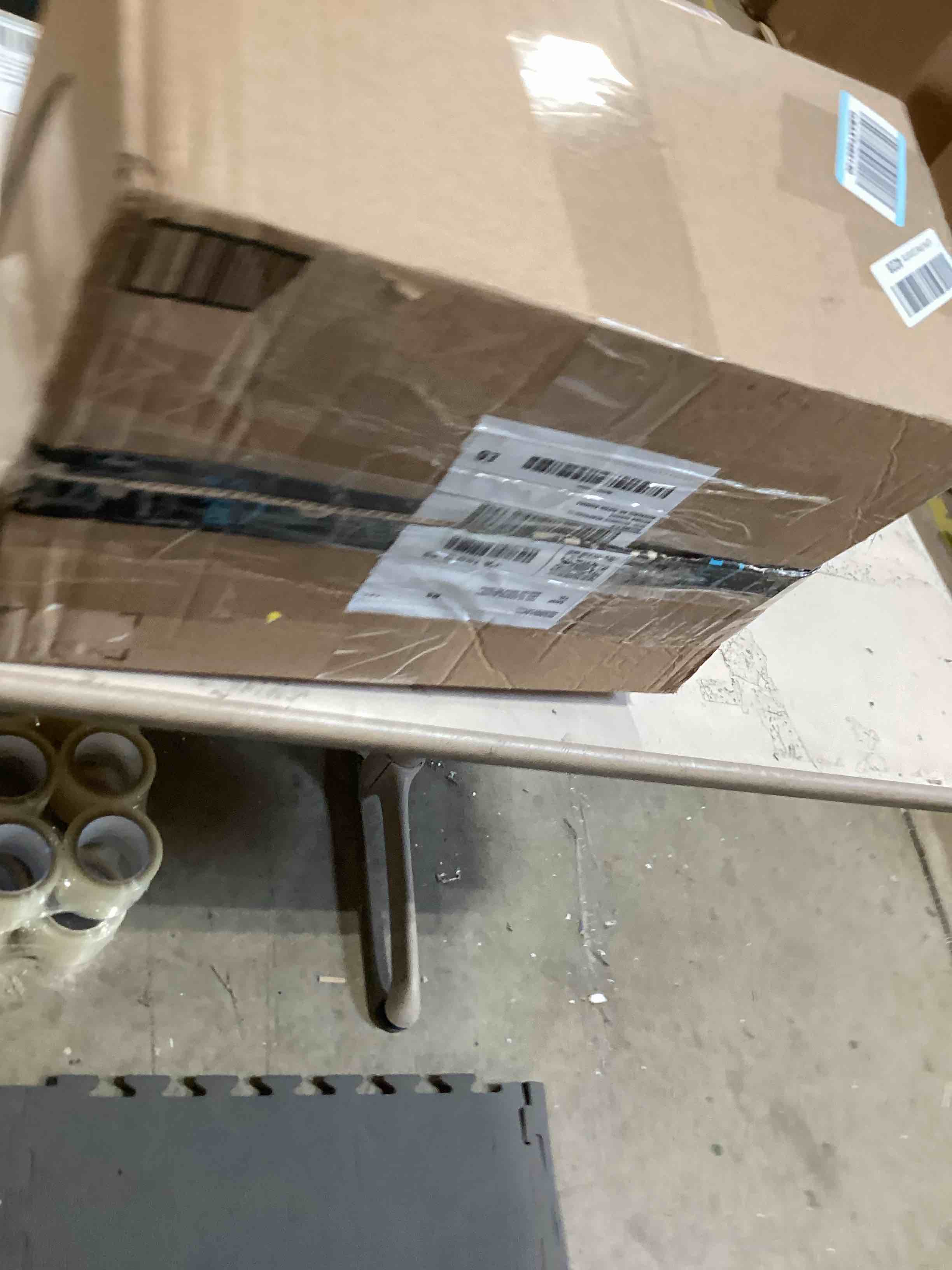 https://s3.amazonaws.com/lotting-images-prod/bidfta/BRN1735837_1747231832625.jpeg