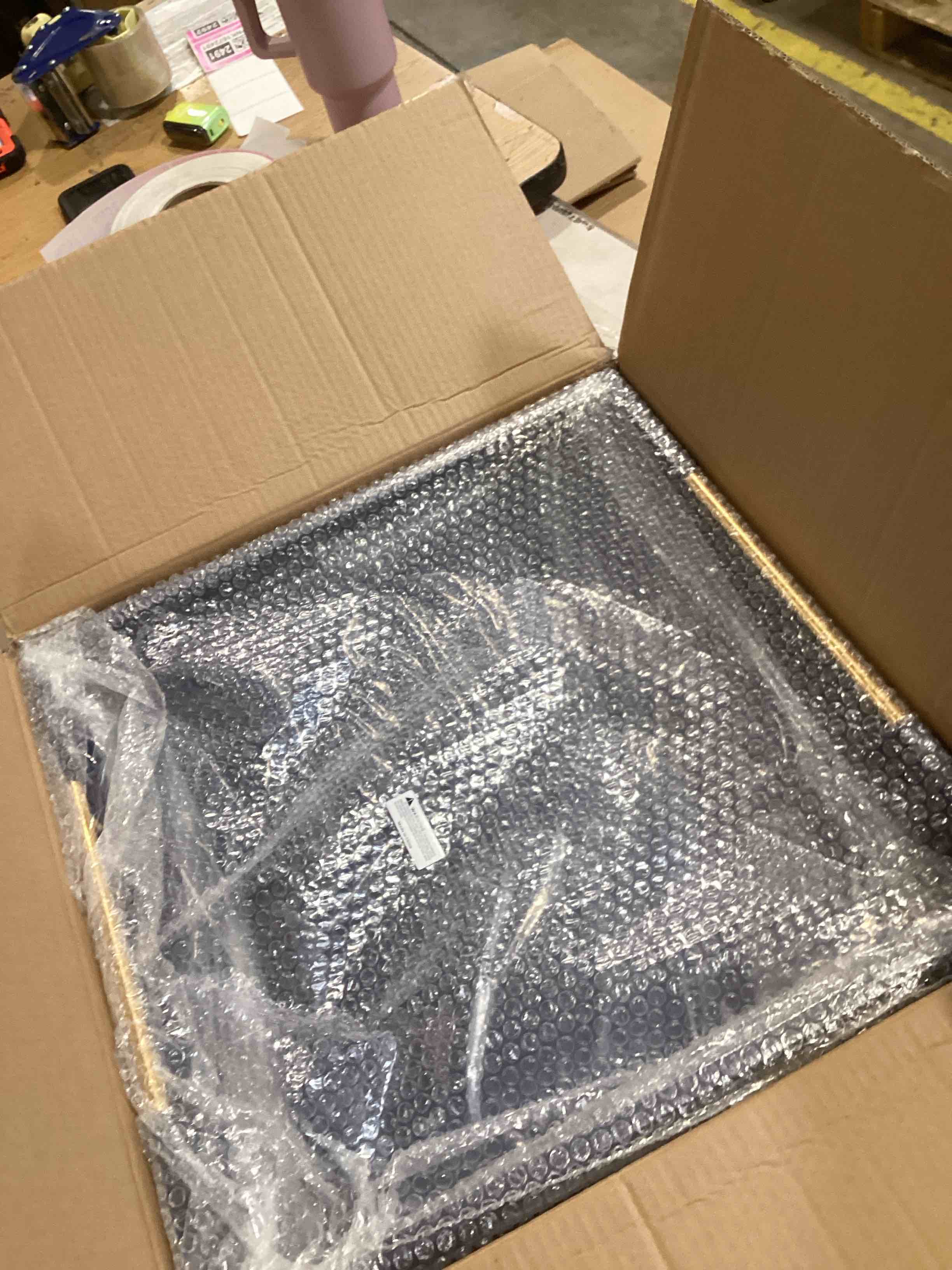 https://s3.amazonaws.com/lotting-images-prod/bidfta/BRN1736597_1747839864862.jpeg