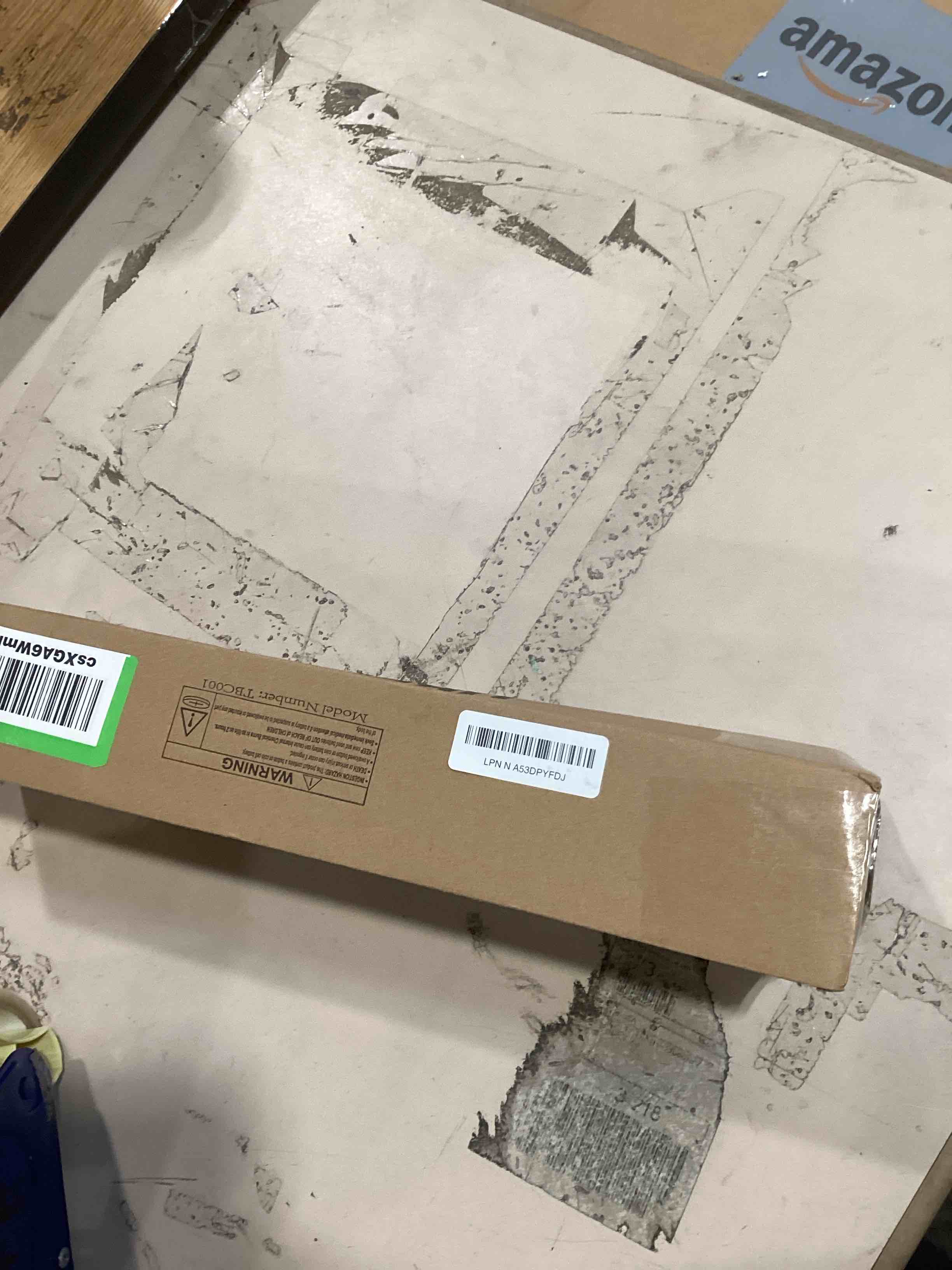 https://s3.amazonaws.com/lotting-images-prod/bidfta/BRN1736606_1747840949302.jpeg