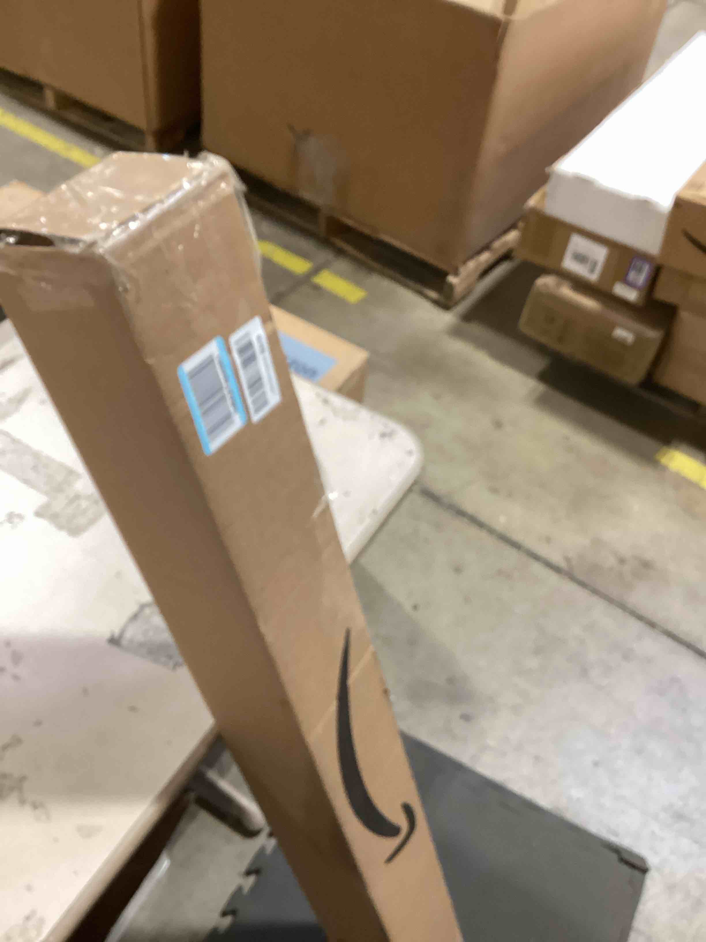 https://s3.amazonaws.com/lotting-images-prod/bidfta/BRN1736799_1747926772783.jpeg