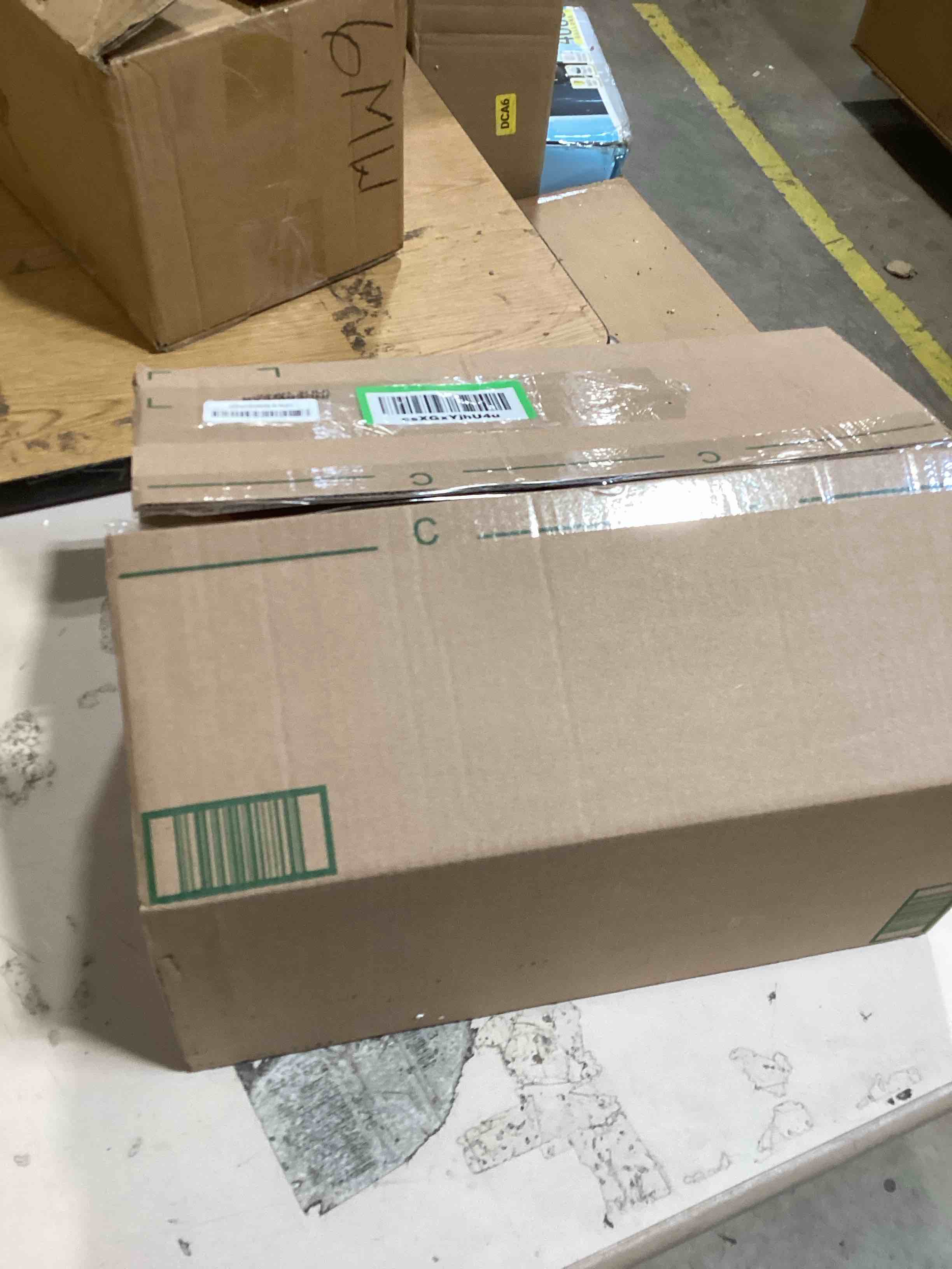 https://s3.amazonaws.com/lotting-images-prod/bidfta/BRN1737240_1748371640911.jpeg