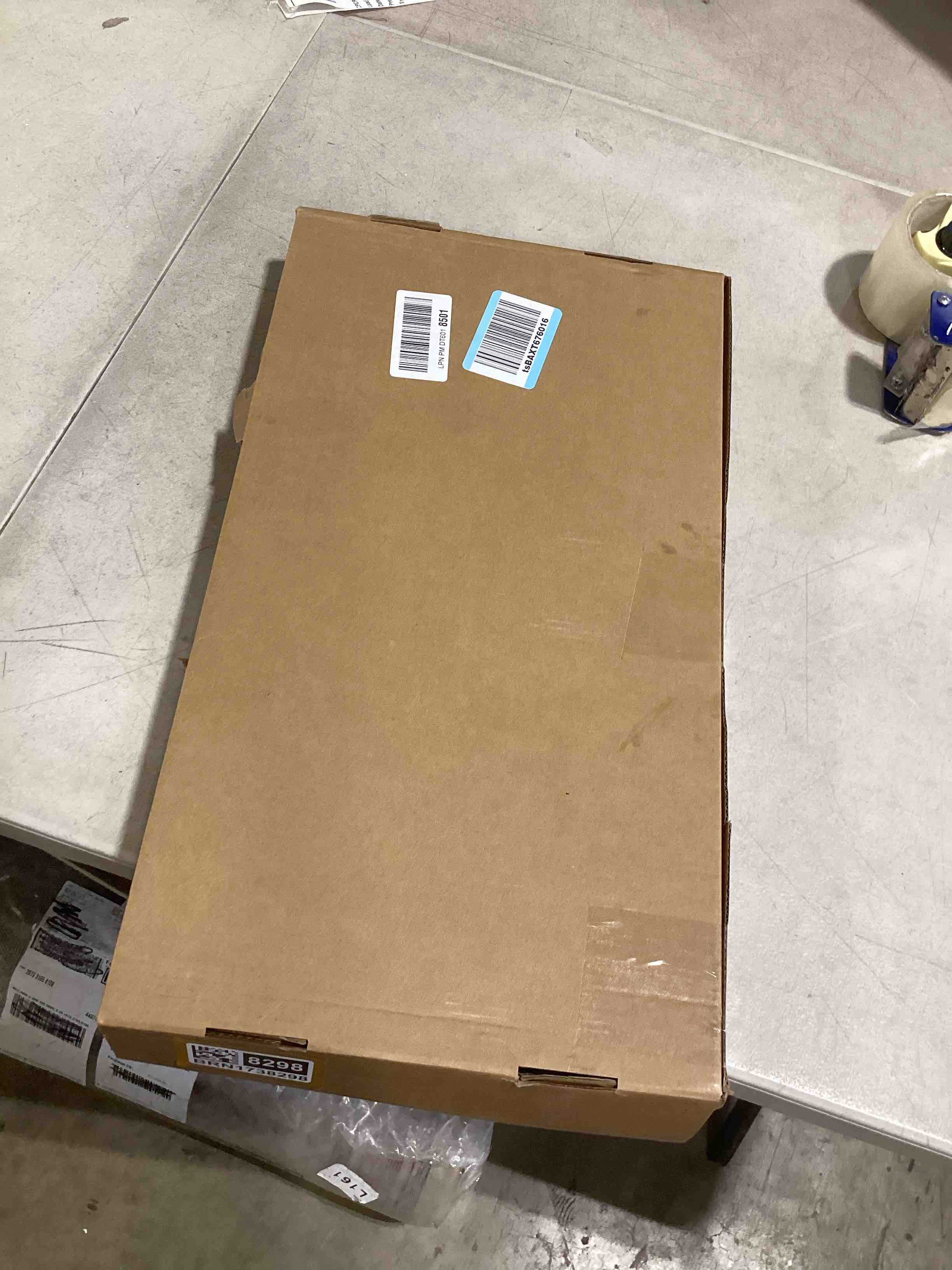 https://s3.amazonaws.com/lotting-images-prod/bidfta/BRN1738298_1746199627732.jpeg