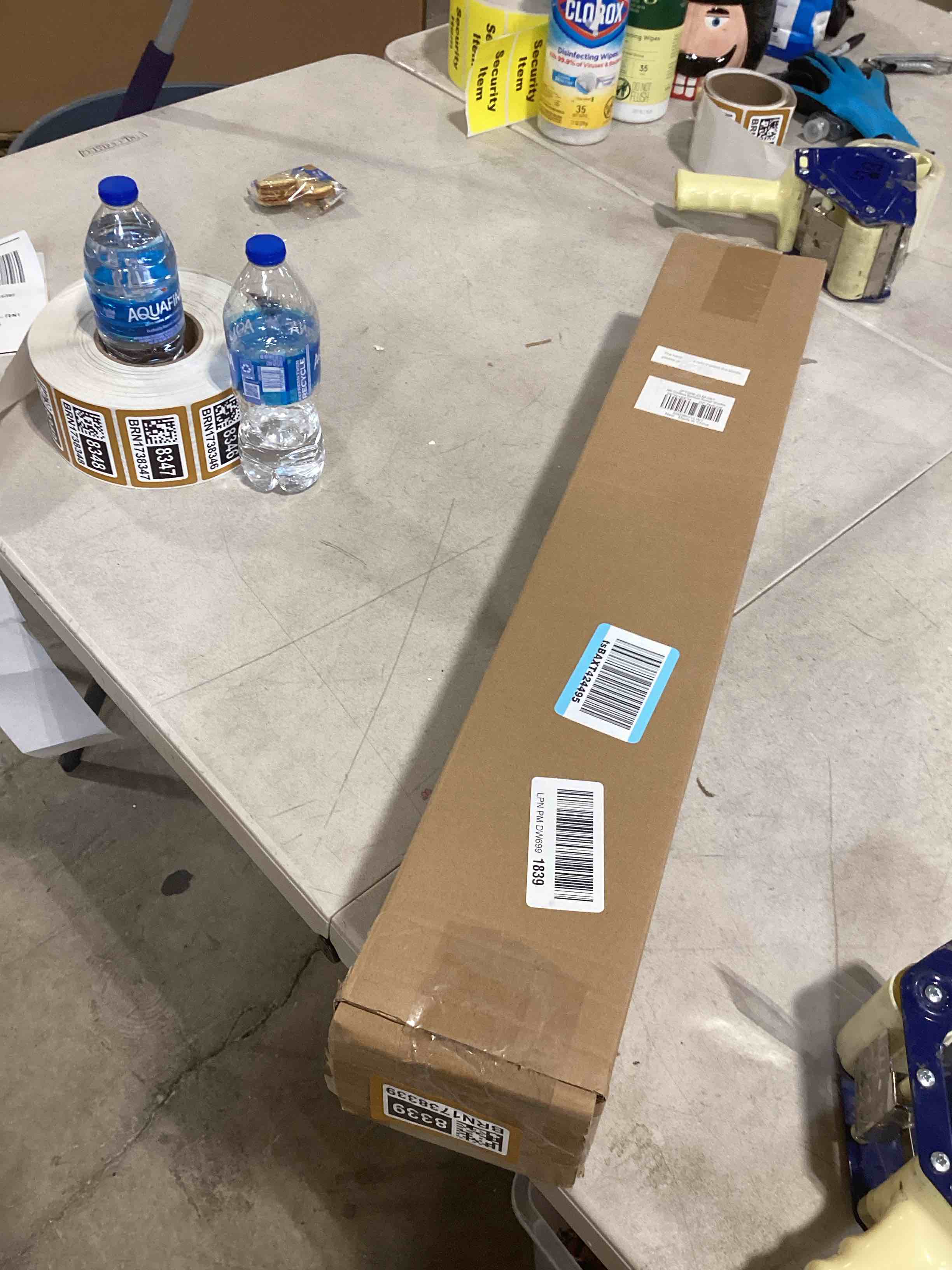 https://s3.amazonaws.com/lotting-images-prod/bidfta/BRN1738339_1746213432022.jpeg