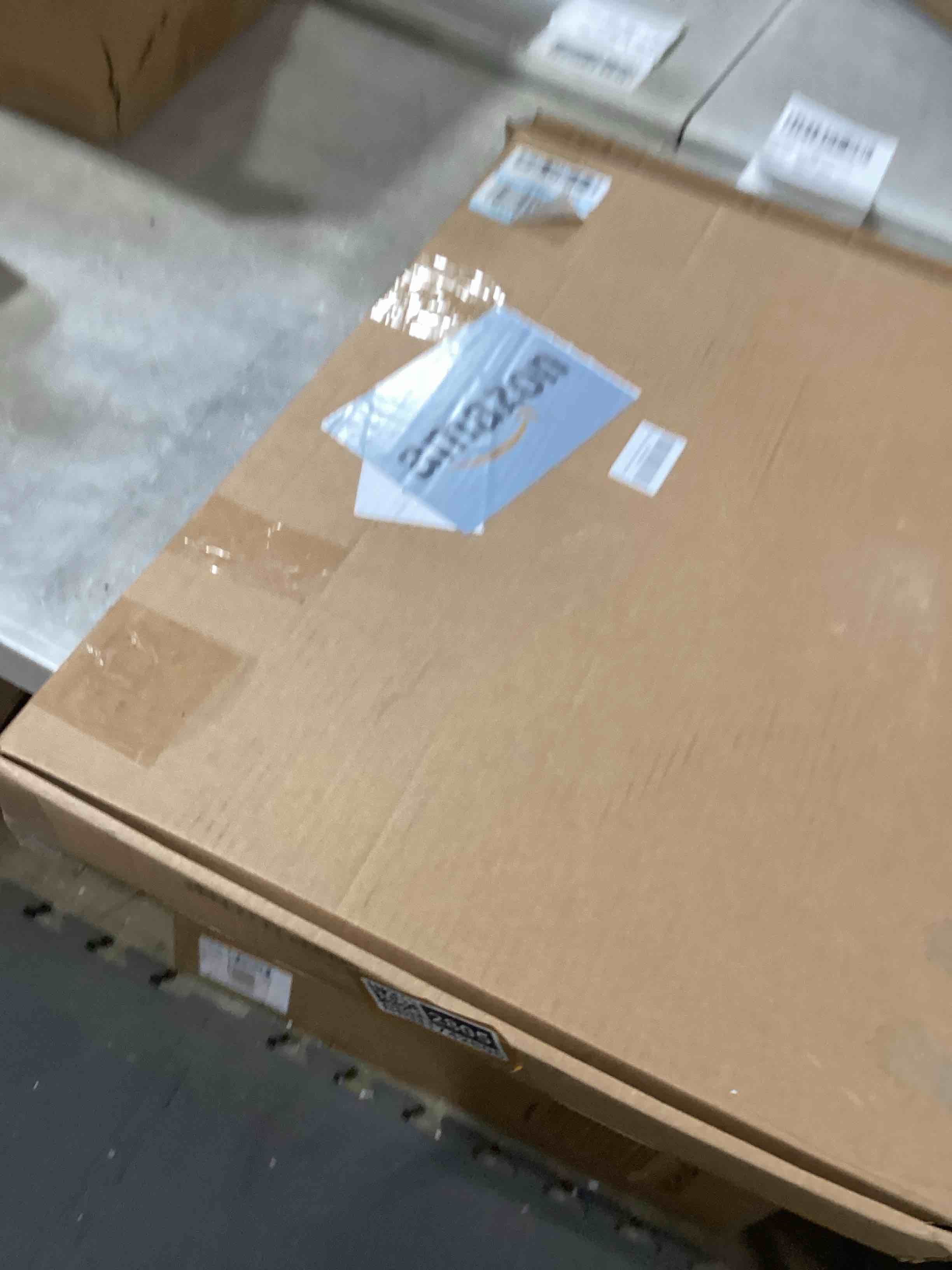 https://s3.amazonaws.com/lotting-images-prod/bidfta/BRN1742805_1750257173727.jpeg
