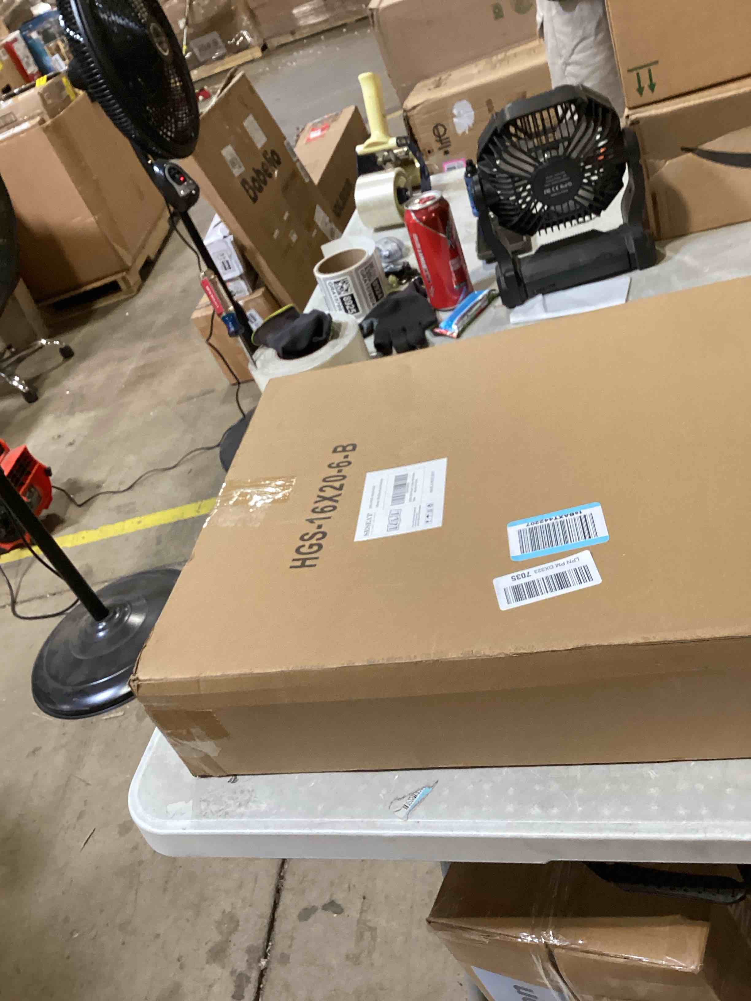 https://s3.amazonaws.com/lotting-images-prod/bidfta/BRN1743384_1750432782925.jpeg