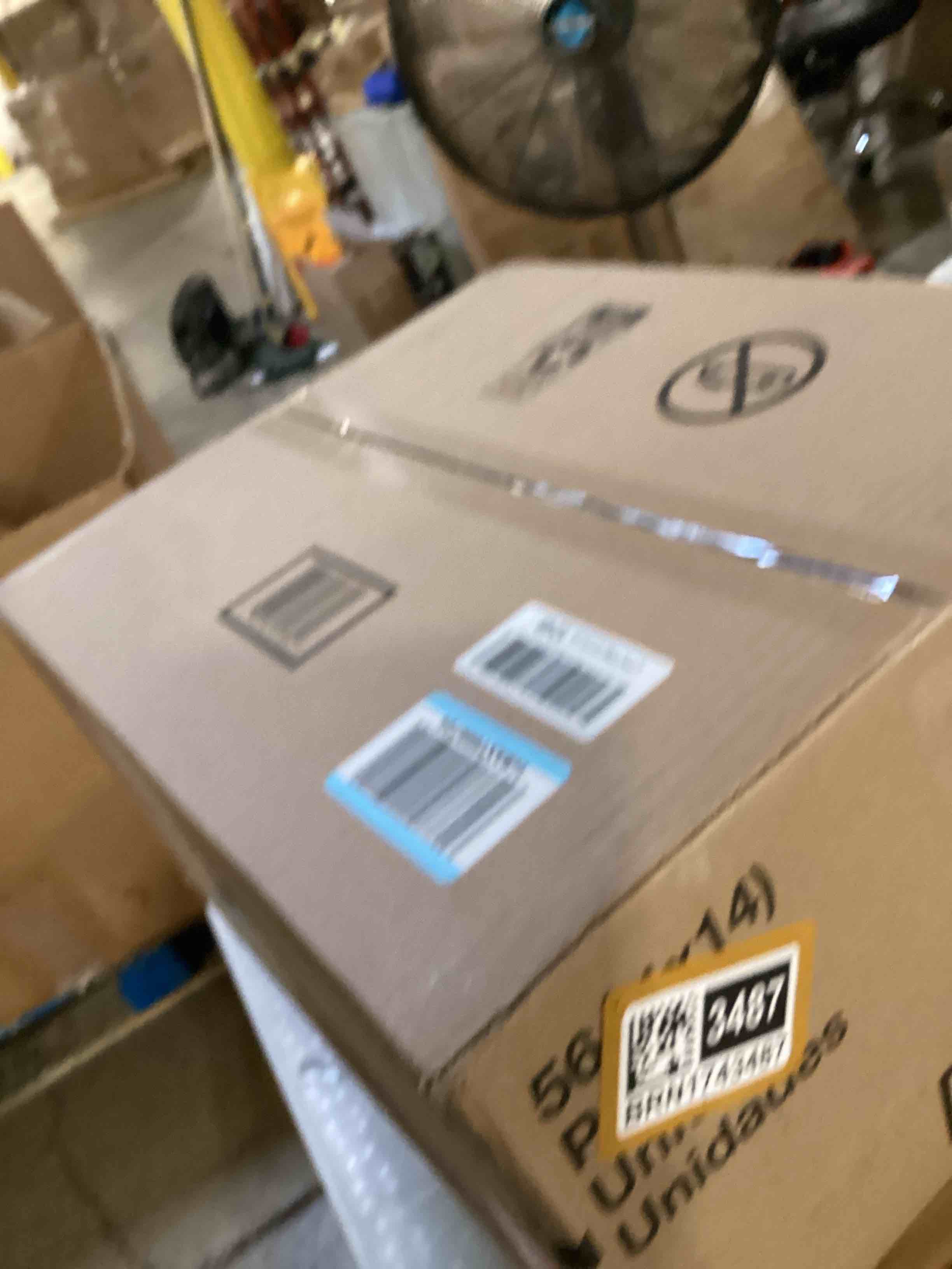 https://s3.amazonaws.com/lotting-images-prod/bidfta/BRN1743486_1750676952777.jpeg