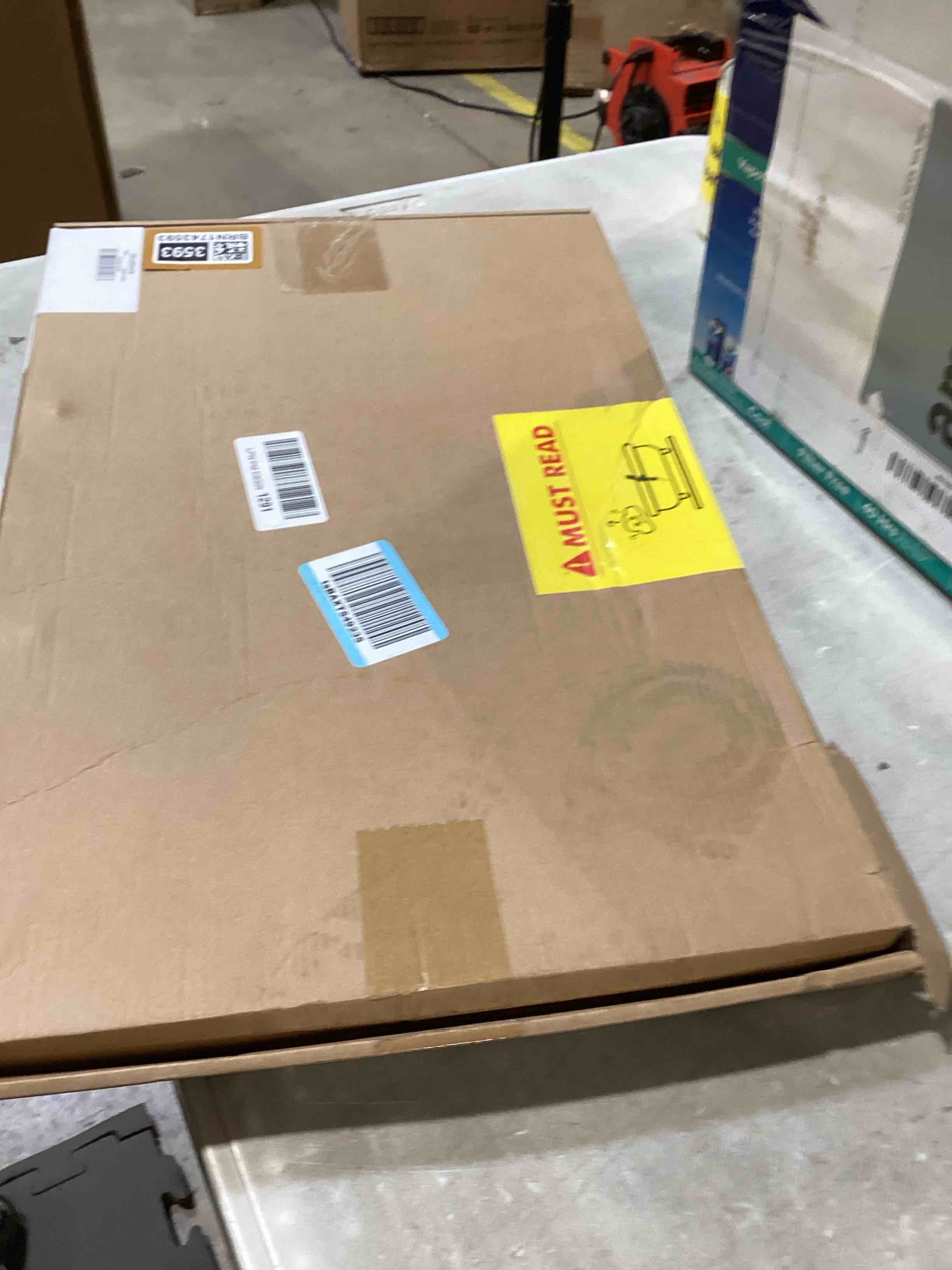 https://s3.amazonaws.com/lotting-images-prod/bidfta/BRN1743593_1750686291212.jpeg