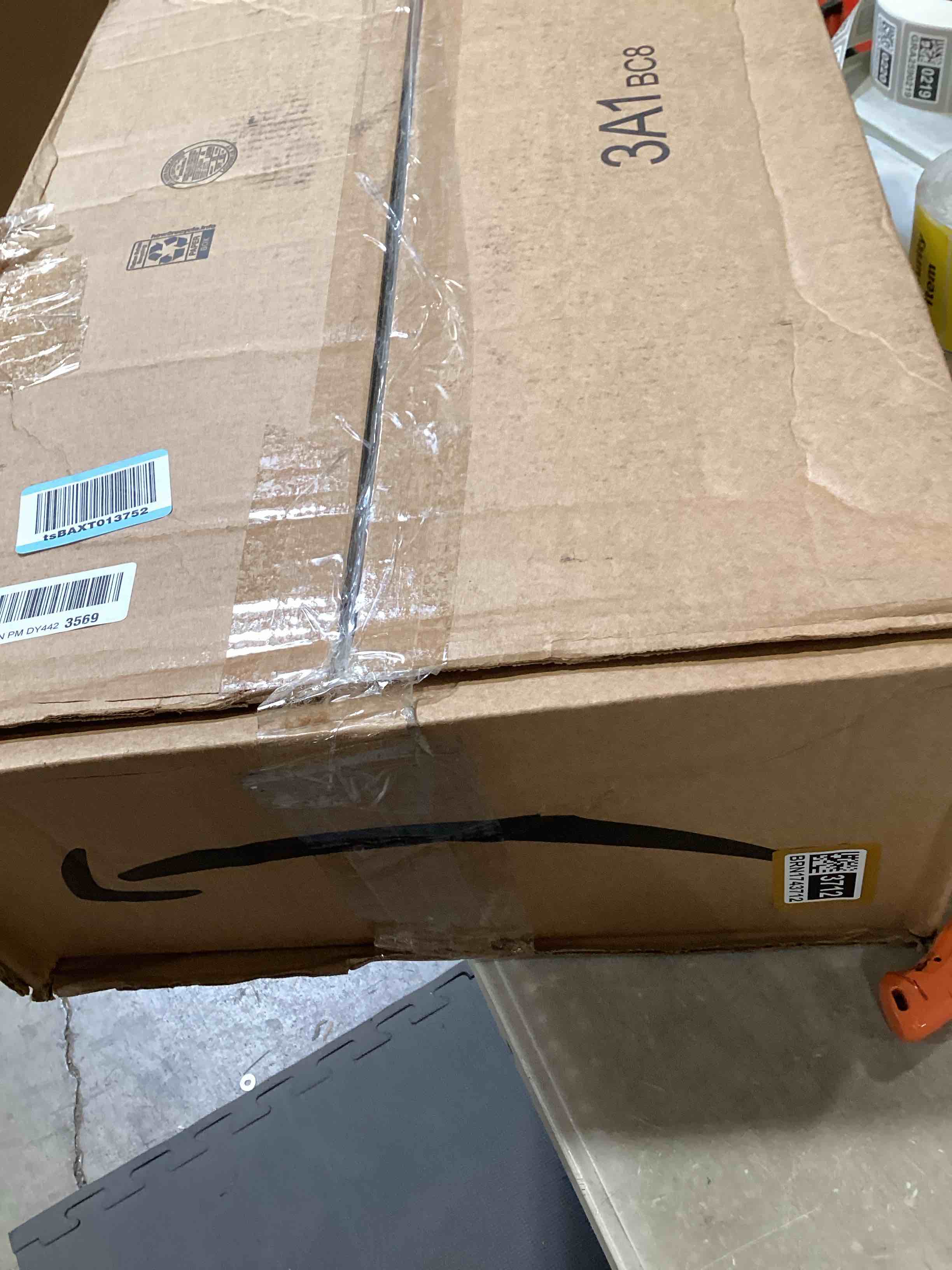 https://s3.amazonaws.com/lotting-images-prod/bidfta/BRN1743712_1750703819412.jpeg