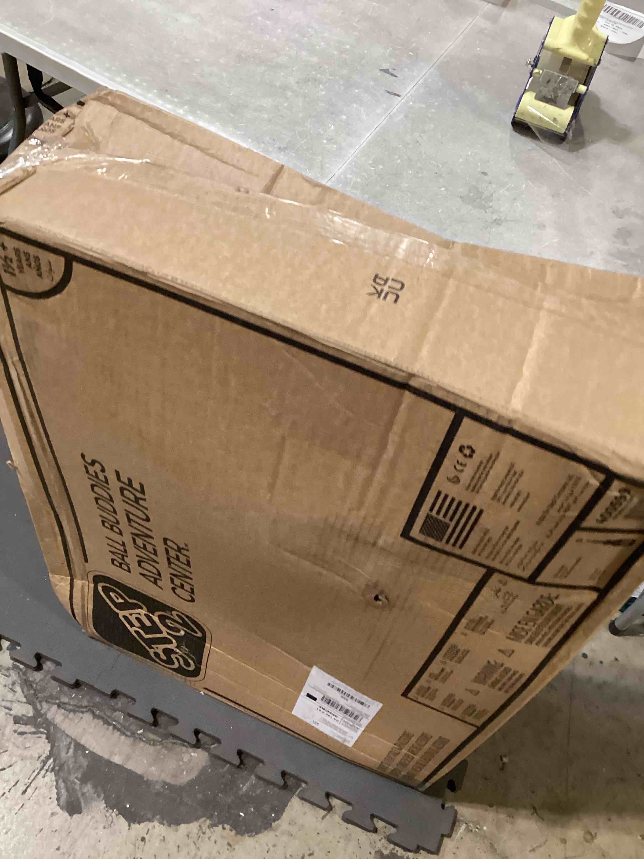 https://s3.amazonaws.com/lotting-images-prod/bidfta/BRN1743789_1750768740701.jpeg