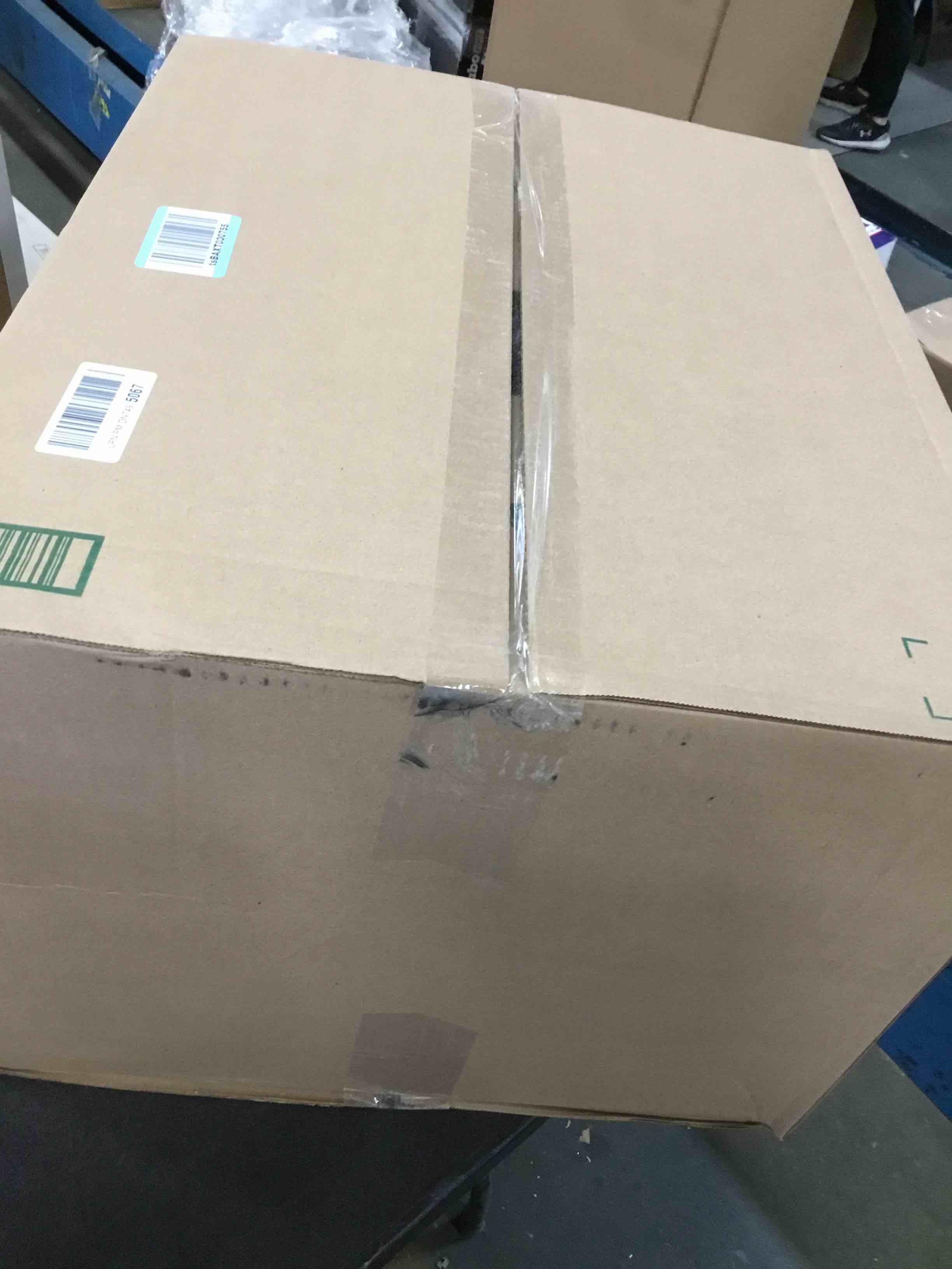 https://s3.amazonaws.com/lotting-images-prod/bidfta/BRN1746914_1737480704378.jpeg