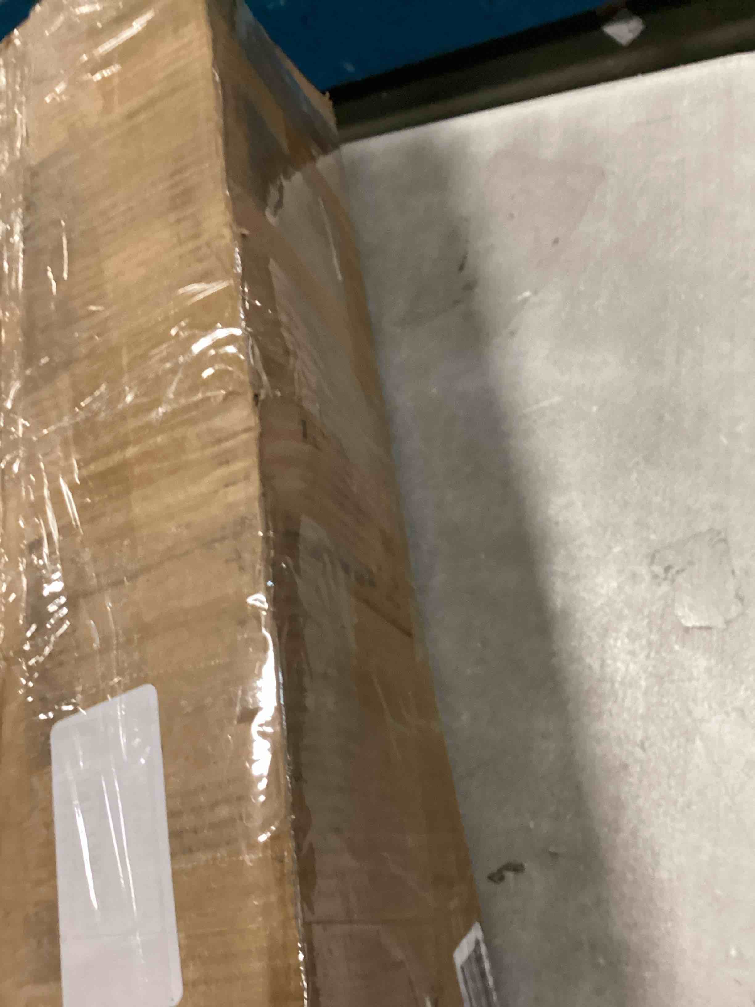 https://s3.amazonaws.com/lotting-images-prod/bidfta/BRN1747032_1735861687661.jpeg
